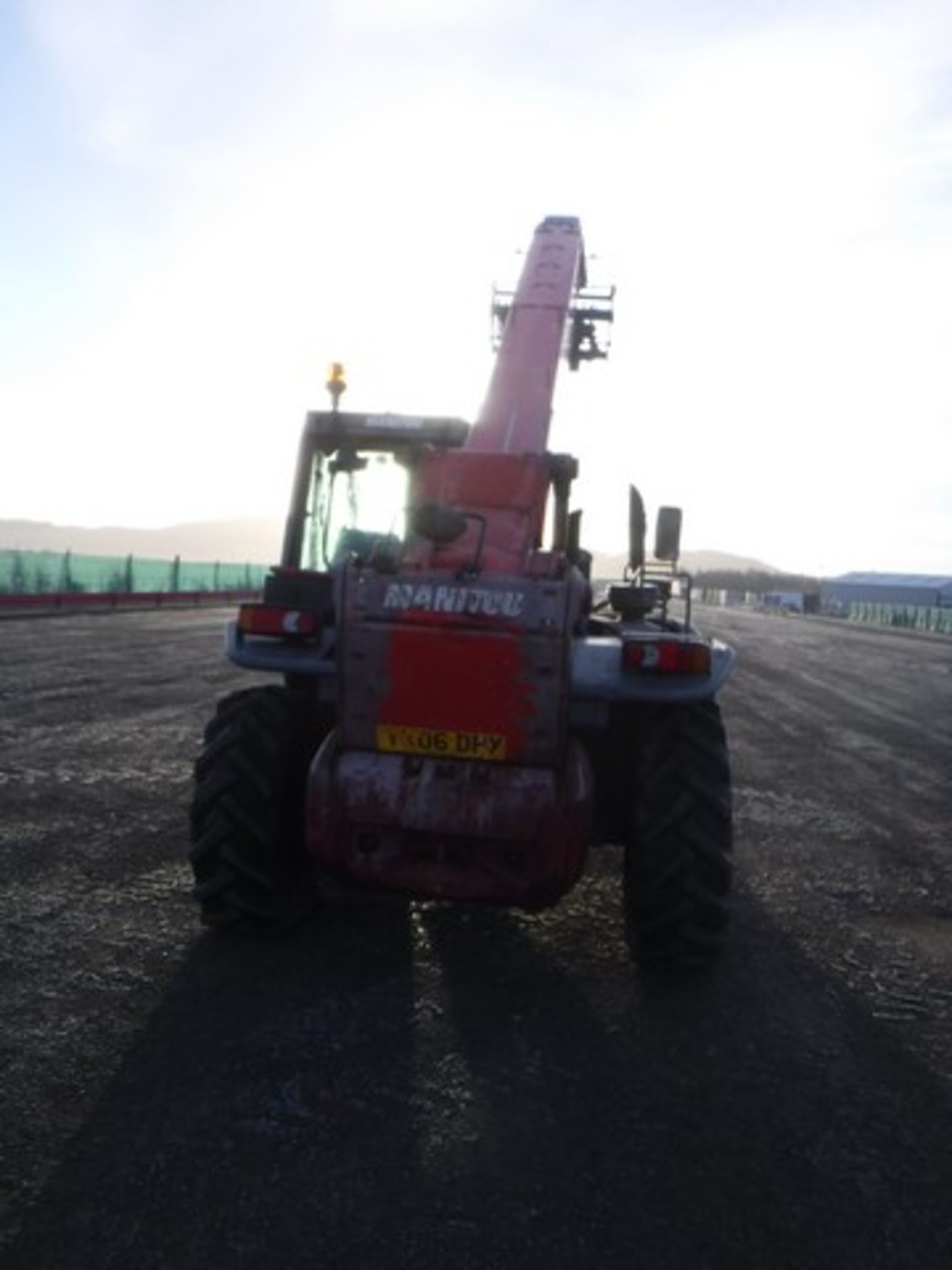 2006 MANITOU MT1534 telehandler c/w pallet forks. CE marked. Lift capacity 3500kg. Max reach 14mReg - Image 4 of 9