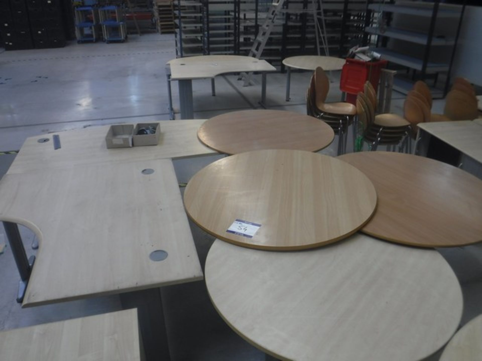 Desks x2Circular tables x4