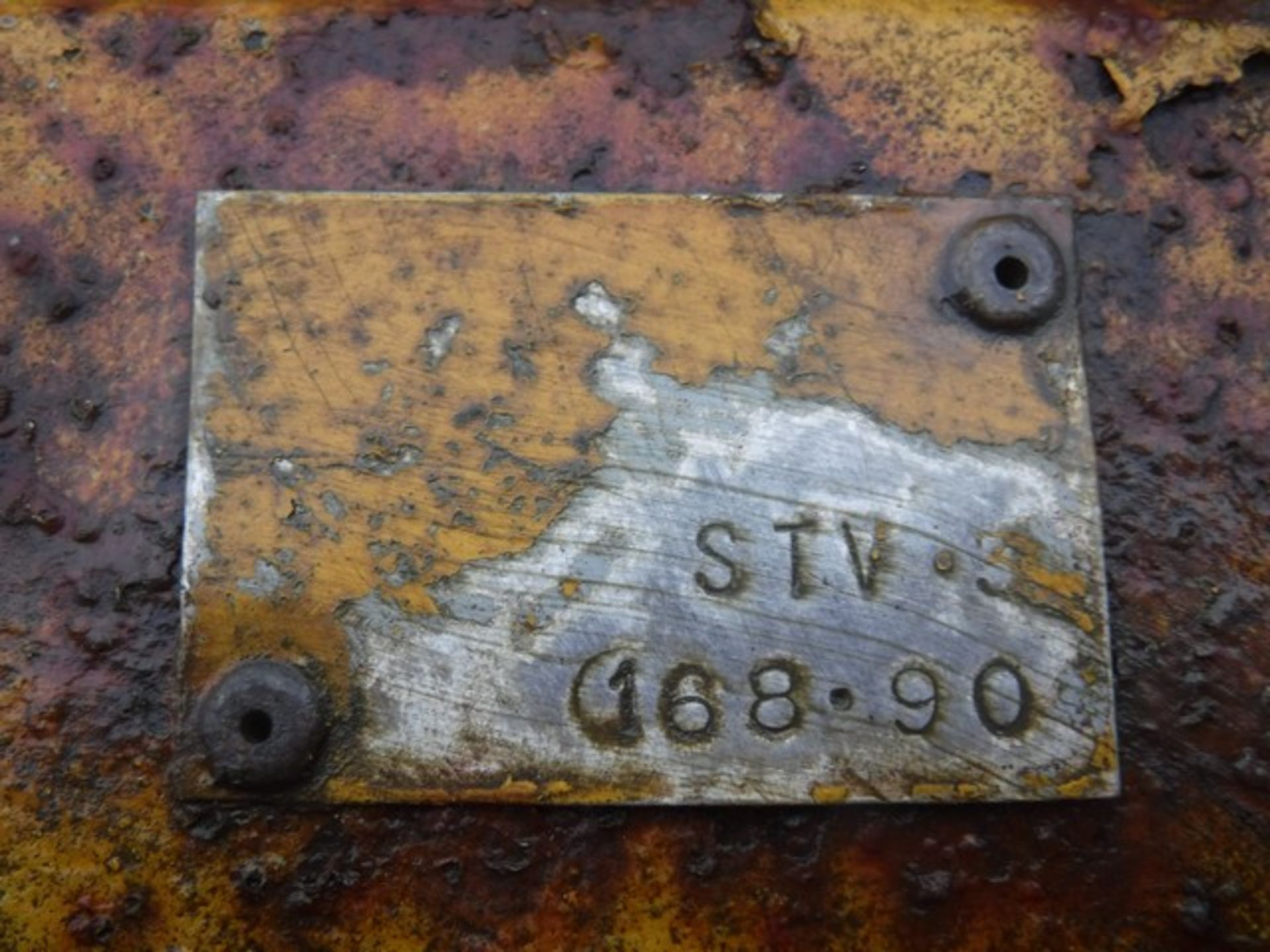 Cuthbertson steel V plough SN 6102 - Image 3 of 4