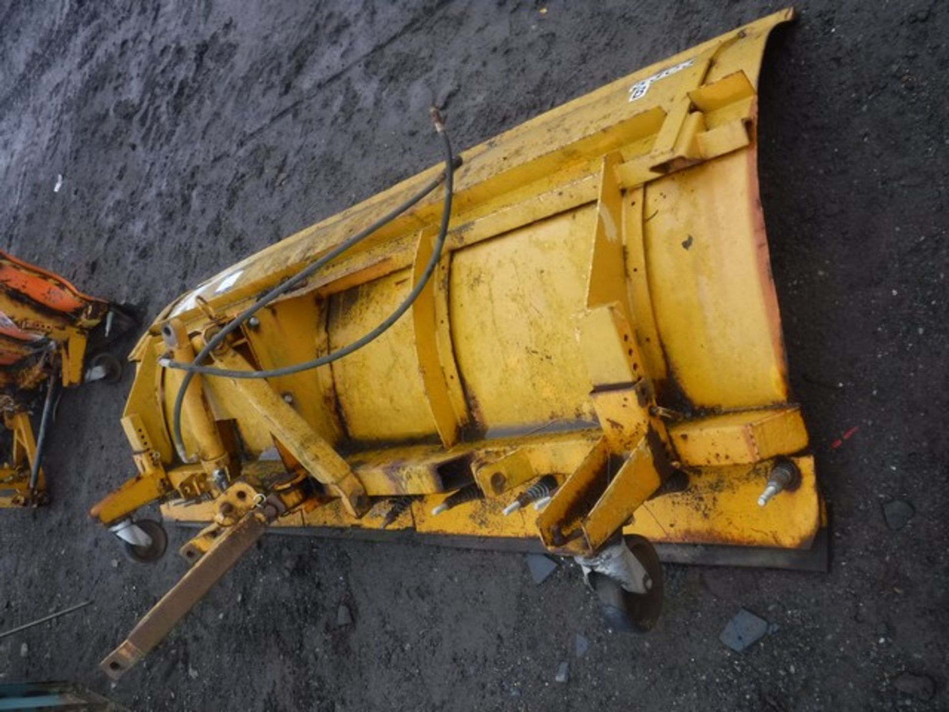 3m steel blade snowplough SN 5303B - Image 2 of 3