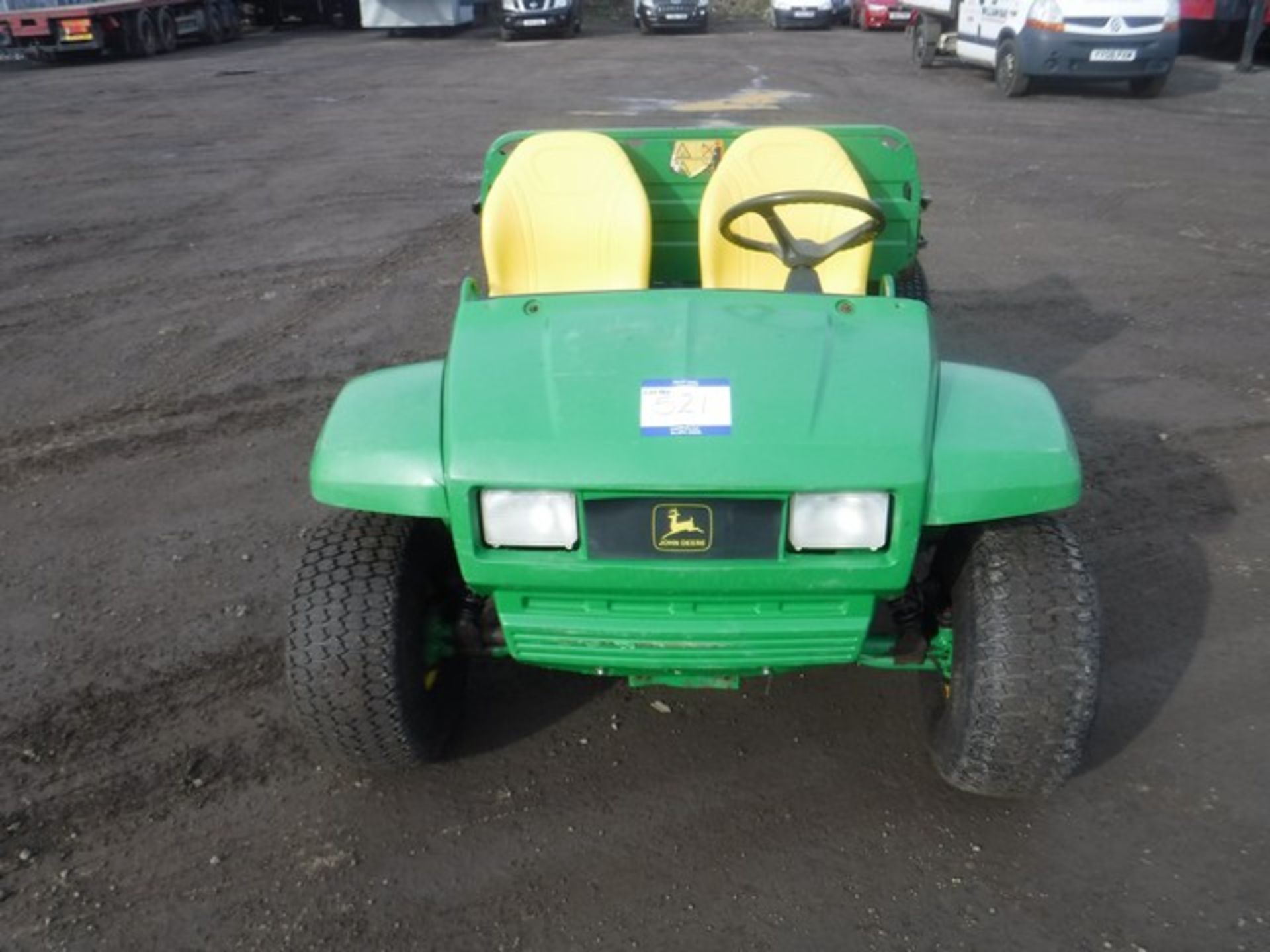 JOHN DEERE 4 x 2 petrol gator c/w bedliner, tipper kit & turf tyres. - Image 2 of 6