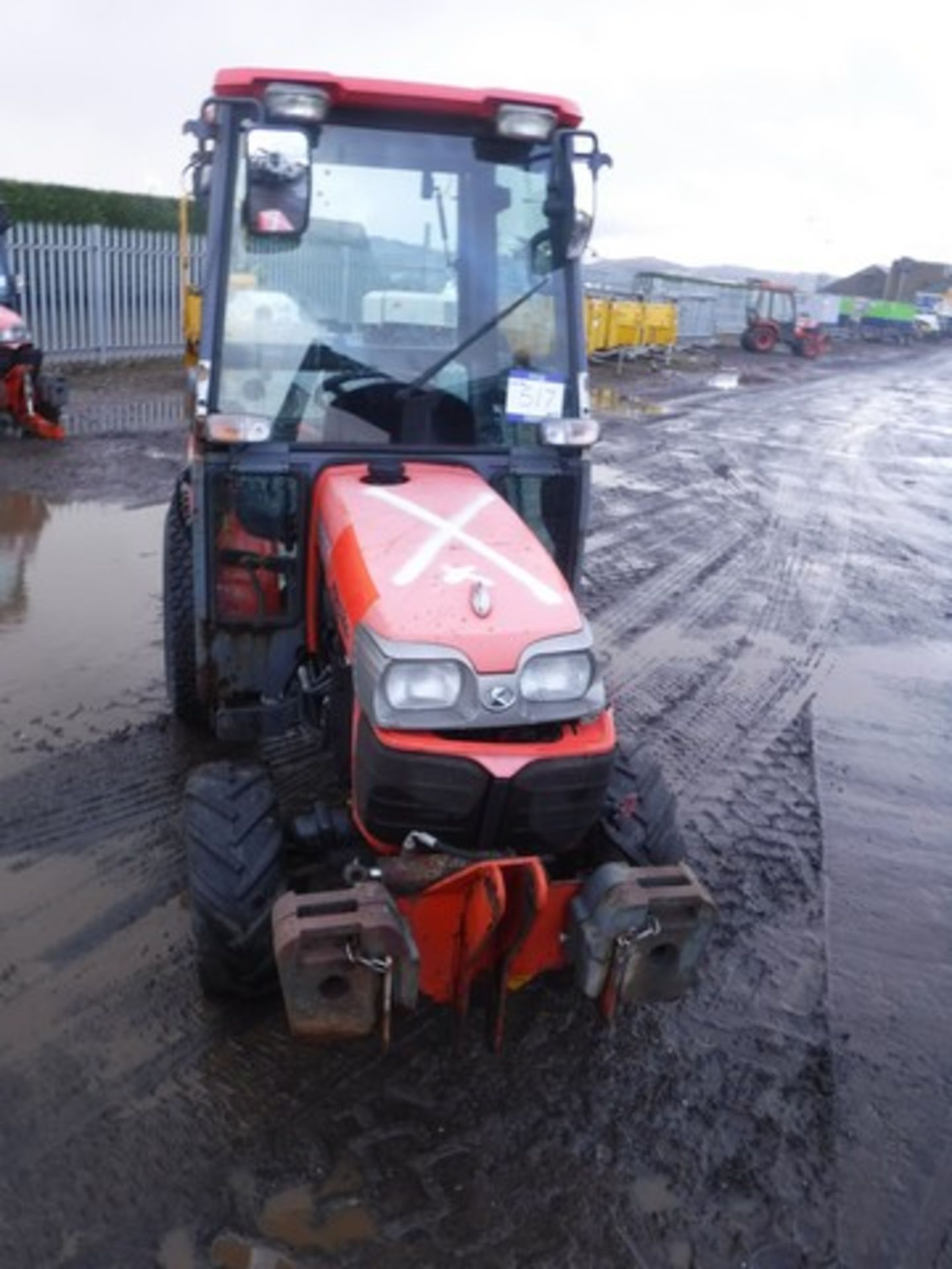 KUBOTA B2530 tractor 764 hrs (not verified) - Image 2 of 7