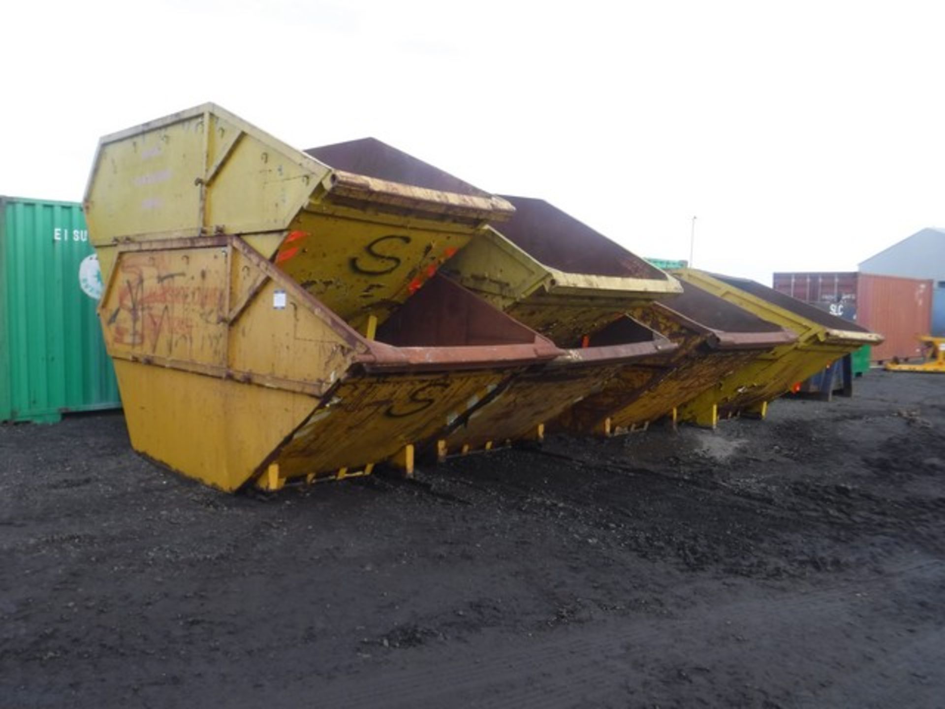 6 x Assorted open yard skips