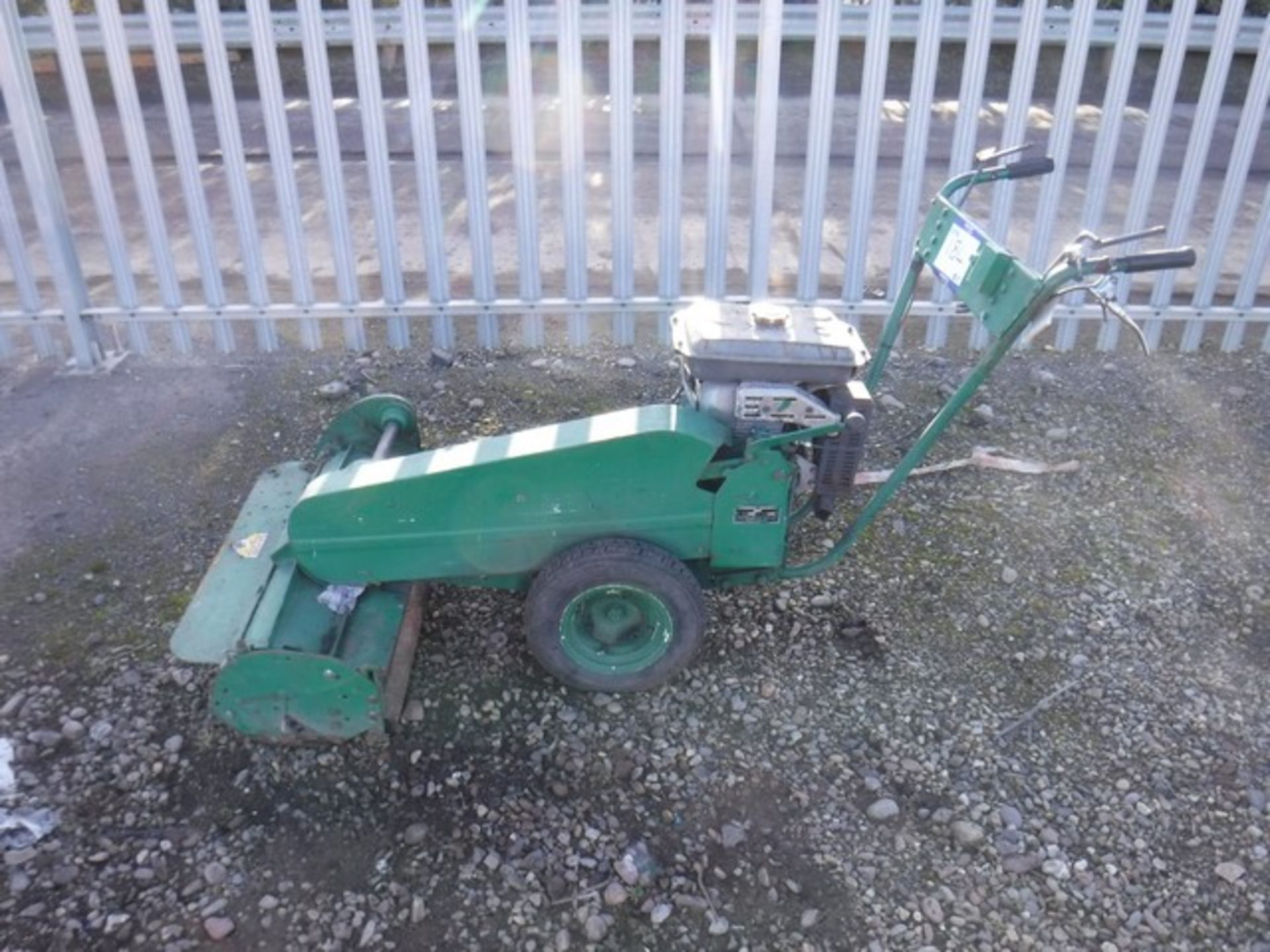 RANSOMES reelcutter with Kubota 8hp engine.