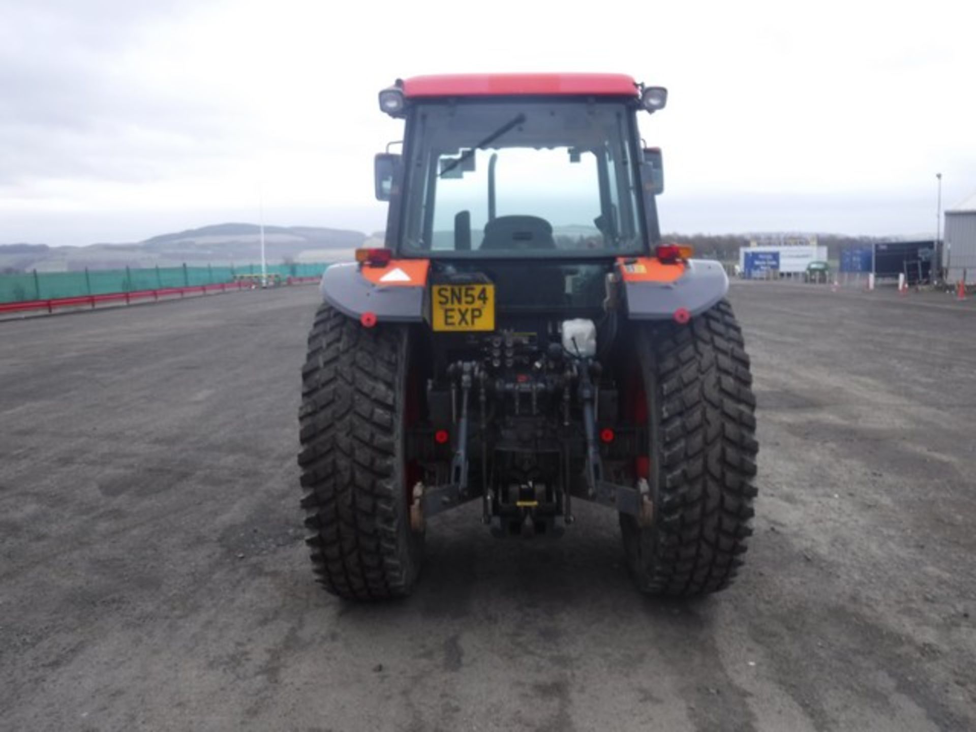 KUBOTA ME8200 tractor 6925 hrs (not verified) - Image 4 of 7