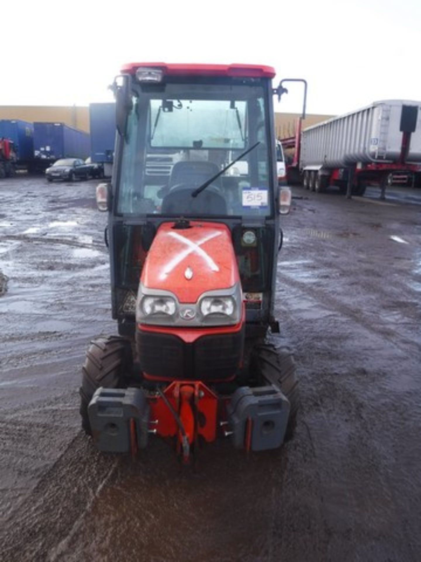 KUBOTA B2530 tractor SN B2530D31832 - 589 hrs (not verified) - Image 2 of 7