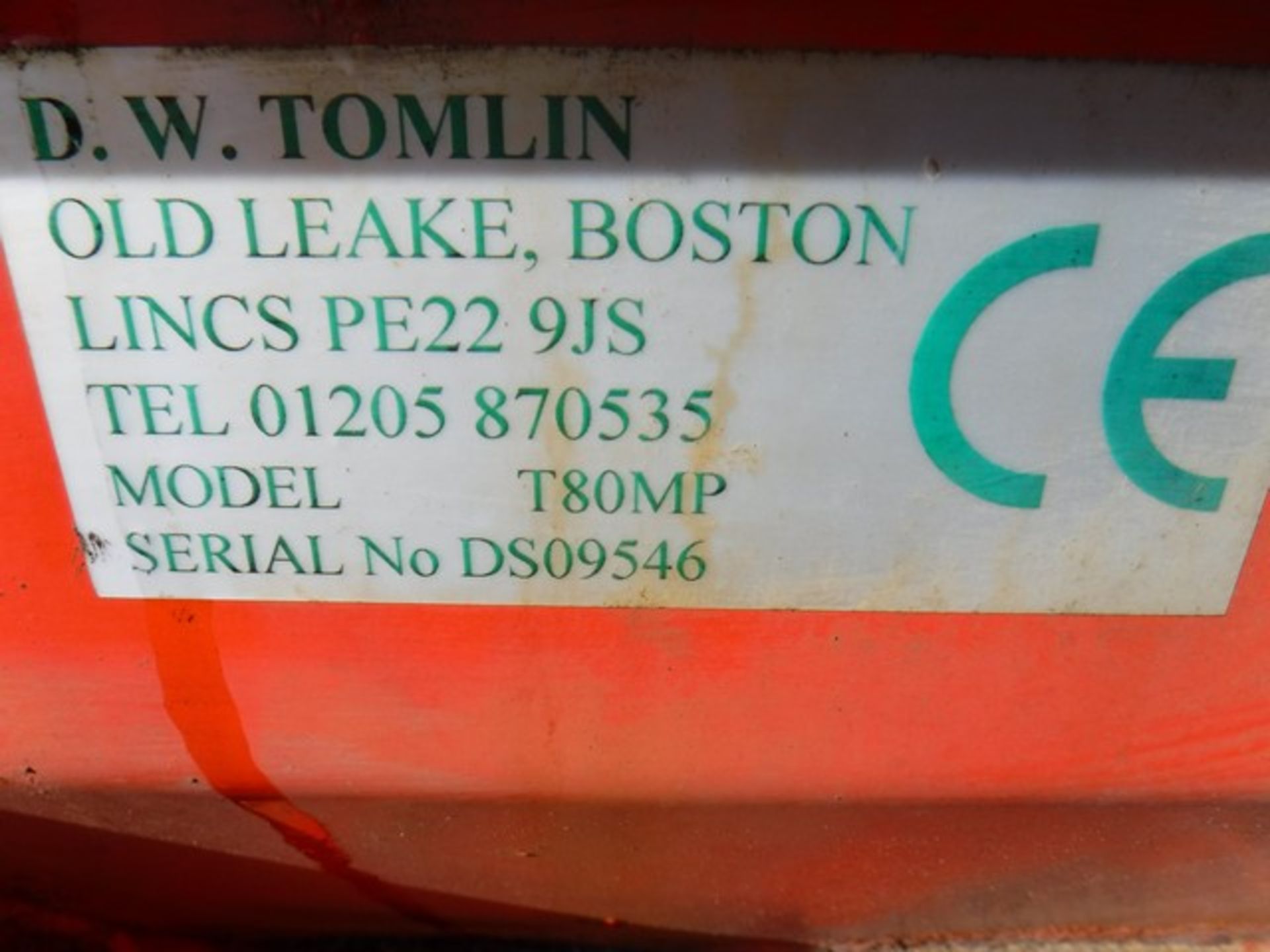 DW Tomlin PTO driven gritter 3 point mounting for Kubota tractor spares or repair - Image 3 of 3