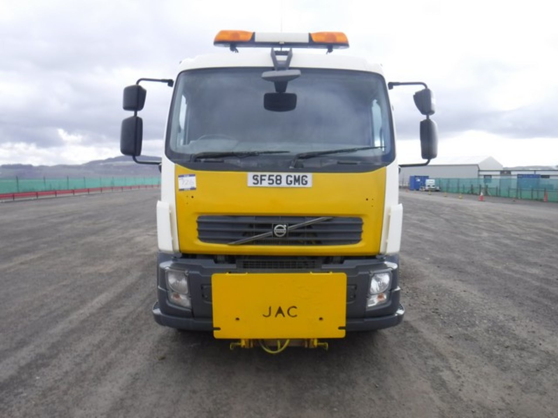 VOLVO FL - 7146cc - Image 2 of 10