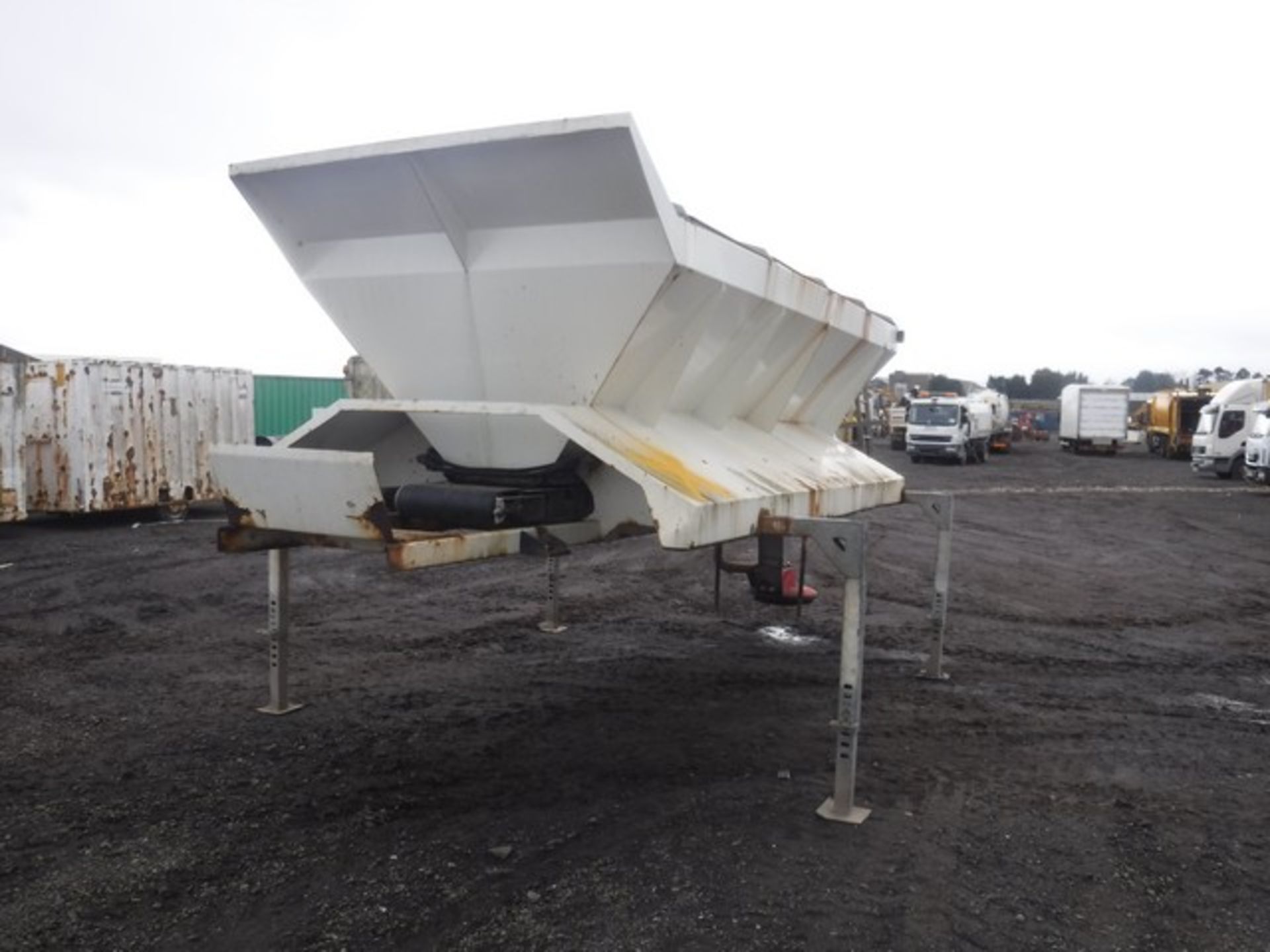 2007 WHALE demountable gritter. S/N 32295 - Image 3 of 4