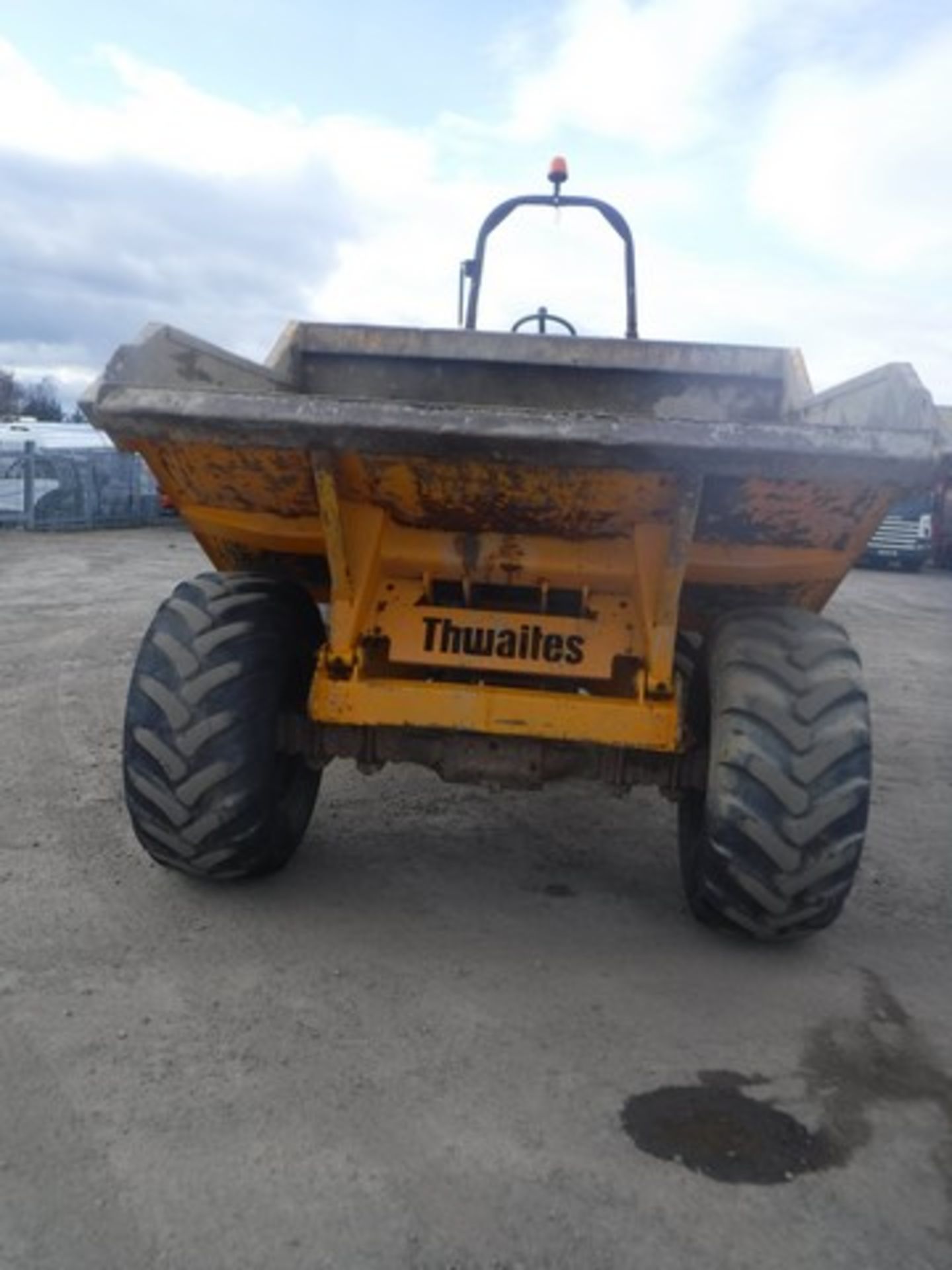 THWAITES 9T dumper.YEAR 2007 3992 hrs (not verified) Documents in office. - Image 2 of 7