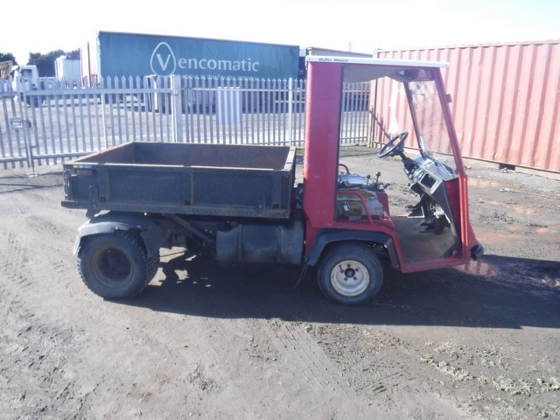 2001 TORO WORKMAN 3300. S/N072005TC-210000014. 4920 hrs (not verified) - Image 3 of 6