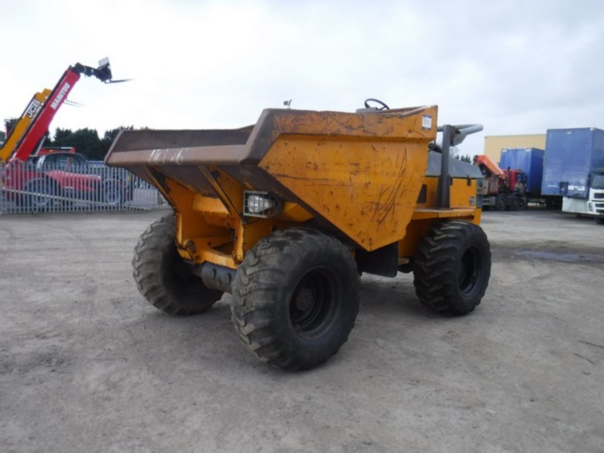 2006 TEREX 9 tonne dumper. S/NE604EW114. 3233 hrs(not verified)