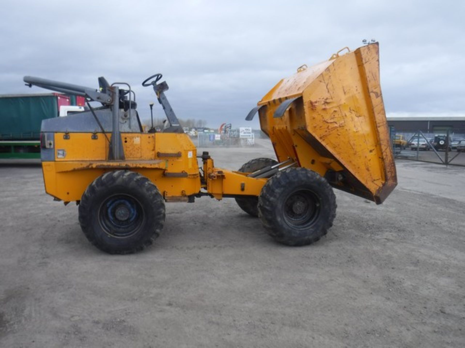 2006 TEREX 9 tonne dumper. S/NE604EW114. 3233 hrs(not verified) - Image 3 of 7