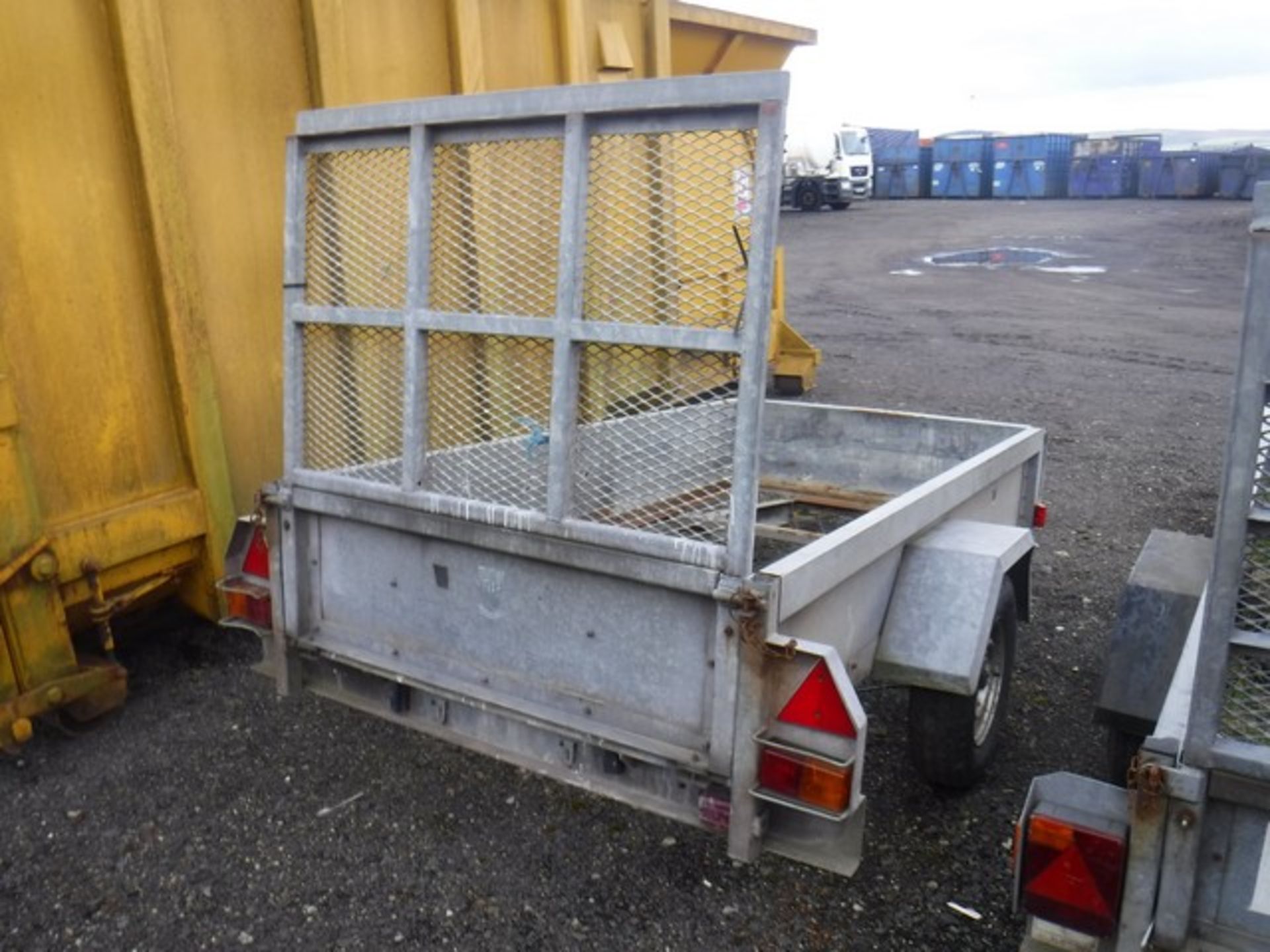 INDESPENSION 8&#39; x 4&#39; twin axle plant trailer. Asset No P147/97. Requires new floor - Image 2 of 6