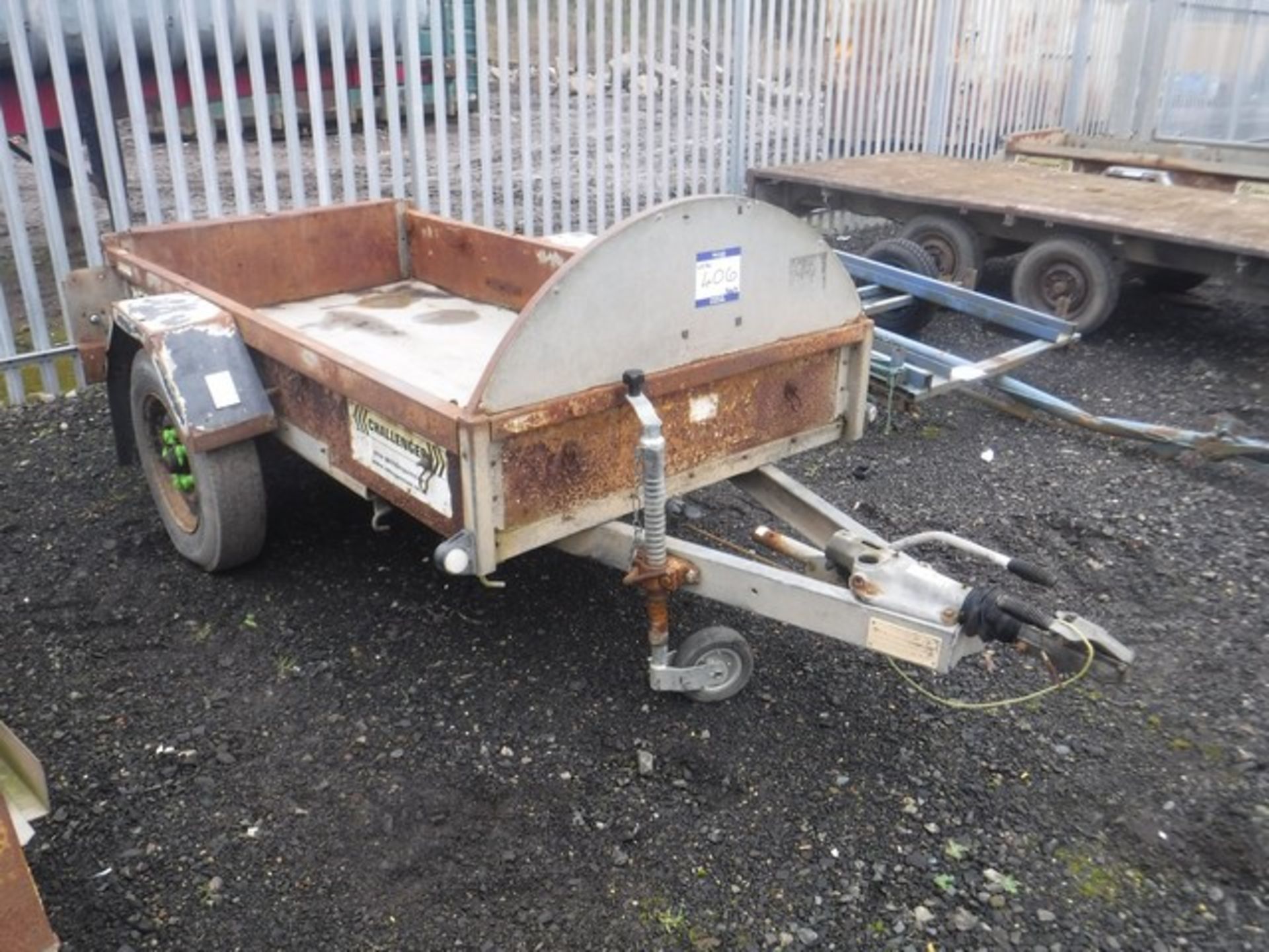 INDESPENSION CHALLANGER 8 x 4 single axle trailer VIN NO G138403