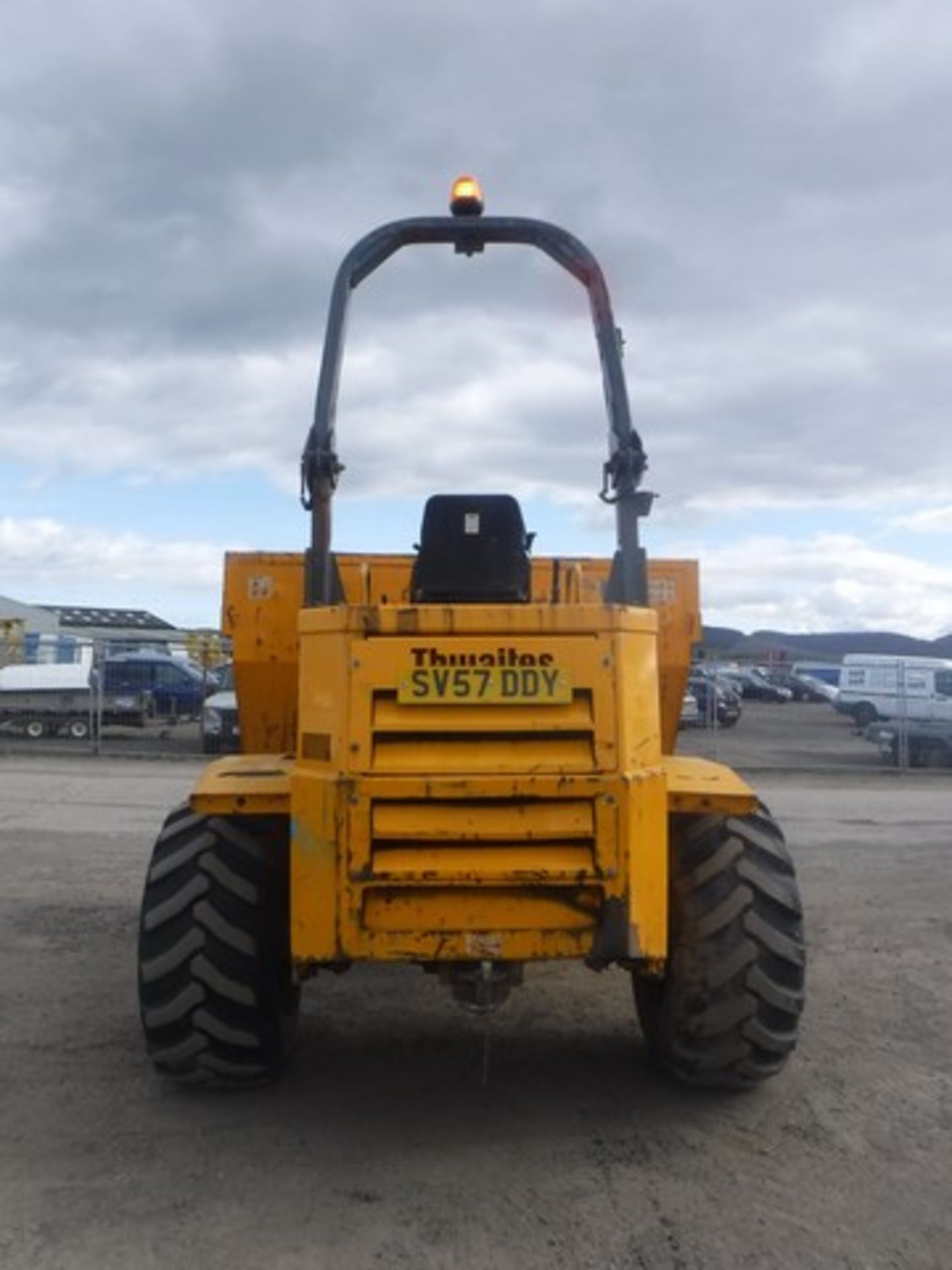 THWAITES 9T dumper. YEAR 2007 3866 hrs (not verified) Documents in office. - Image 6 of 9