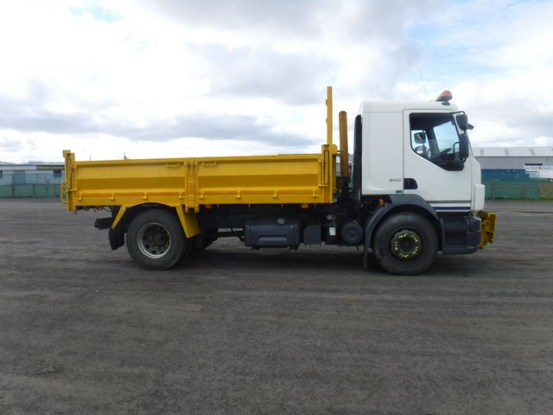 VOLVO FL - 7146cc - Image 3 of 10