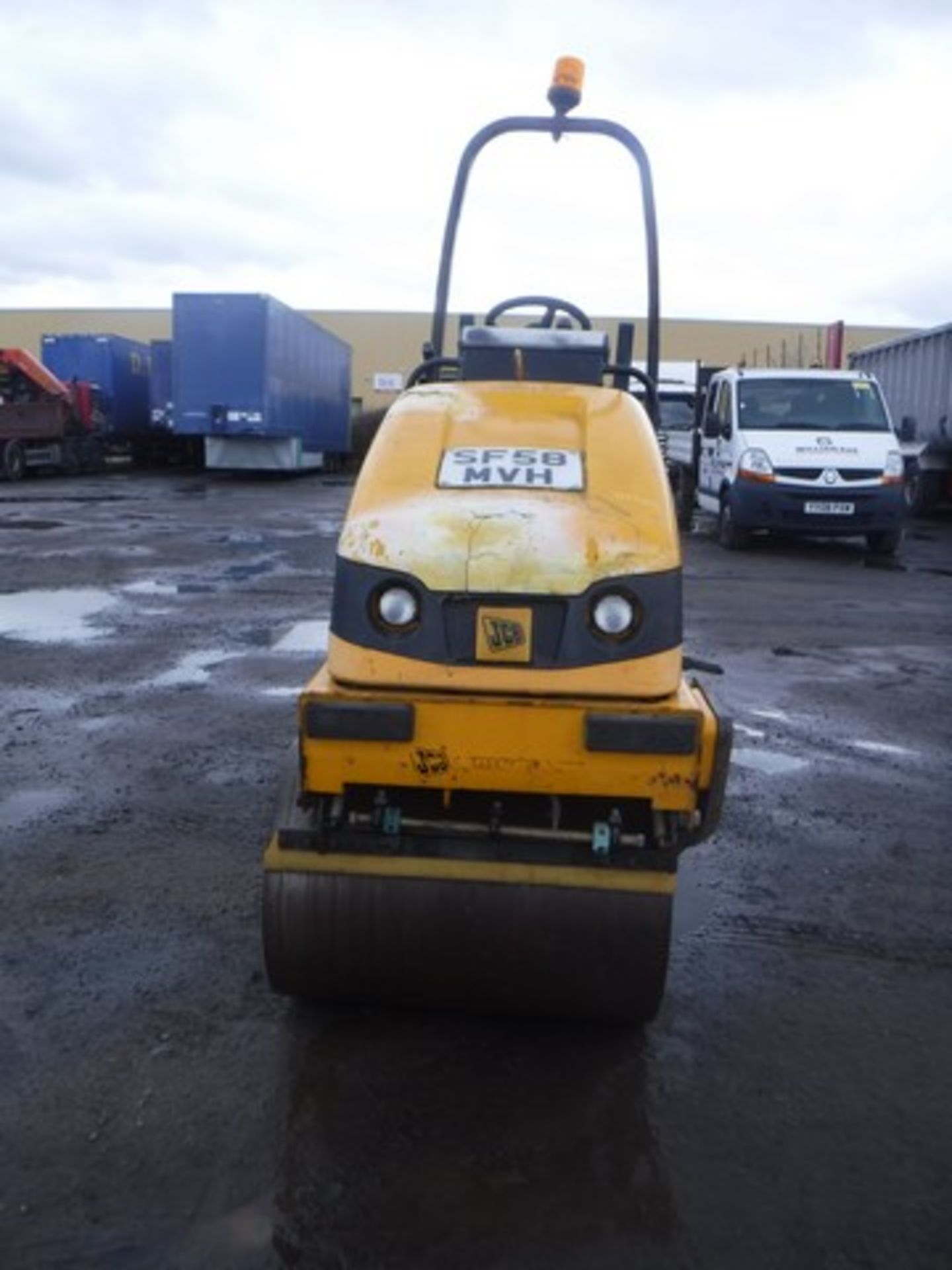 JCB VMT160-80 diesel roller. 393 hrs (not verified) S/N 2802358. REG NO SF58 MVH. Documen - Image 2 of 6