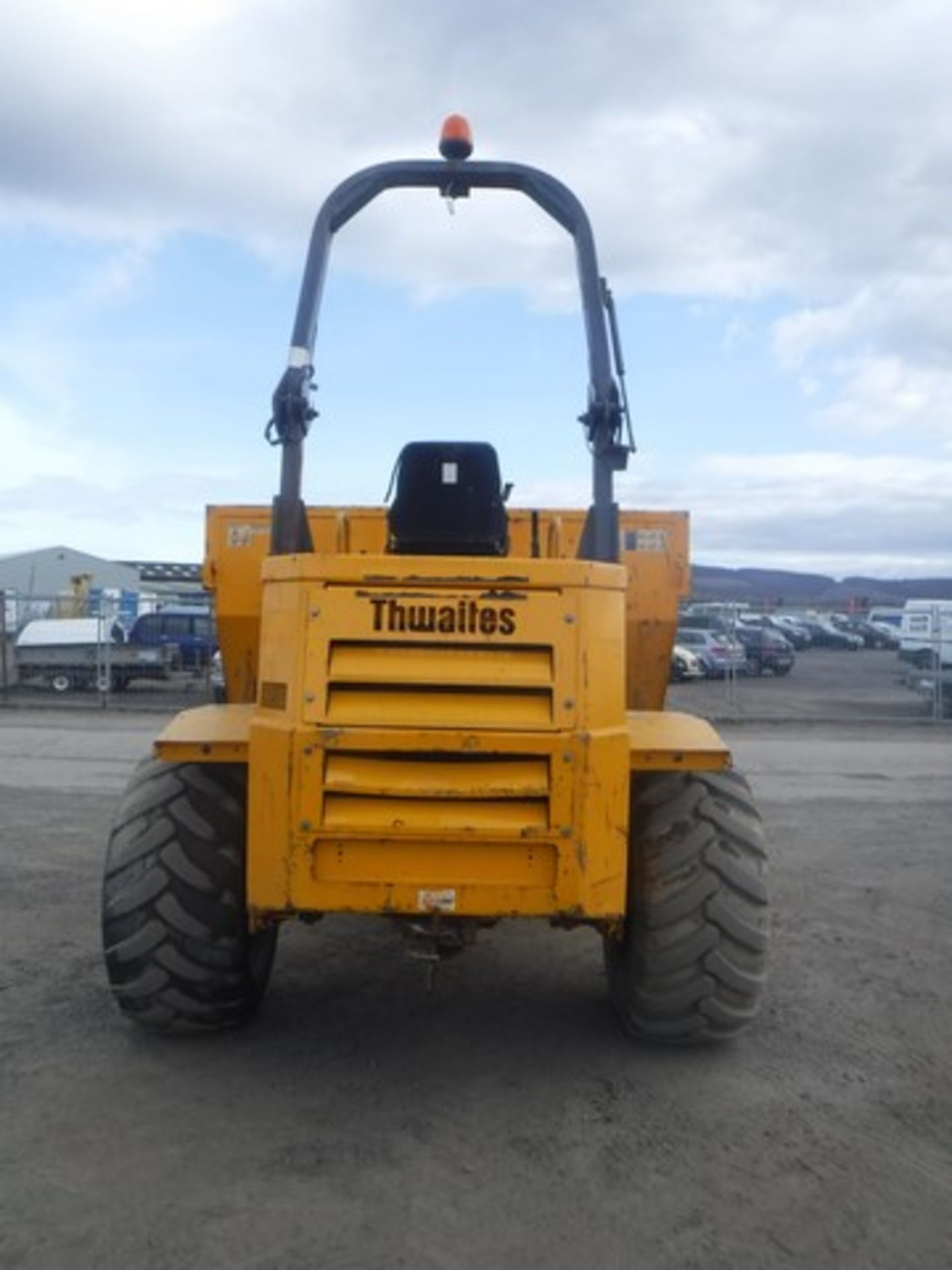 THWAITES 9T dumper.YEAR 2007 3992 hrs (not verified) Documents in office. - Image 5 of 7
