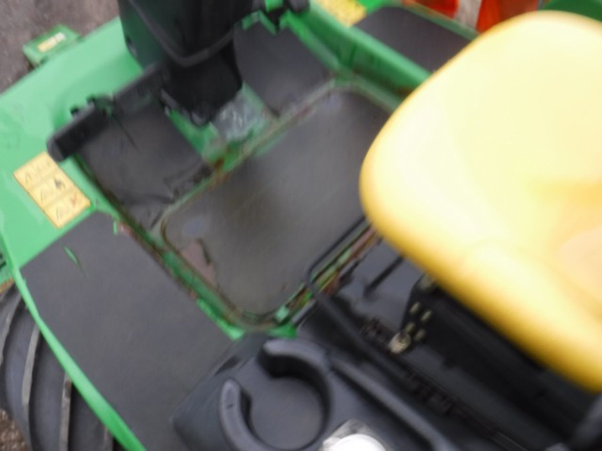 JOHN DEERE 1545 4wd mower. Reg No SPO6CXA. Hrs unknown. Documents in office. **NON-RUNNE - Image 6 of 7