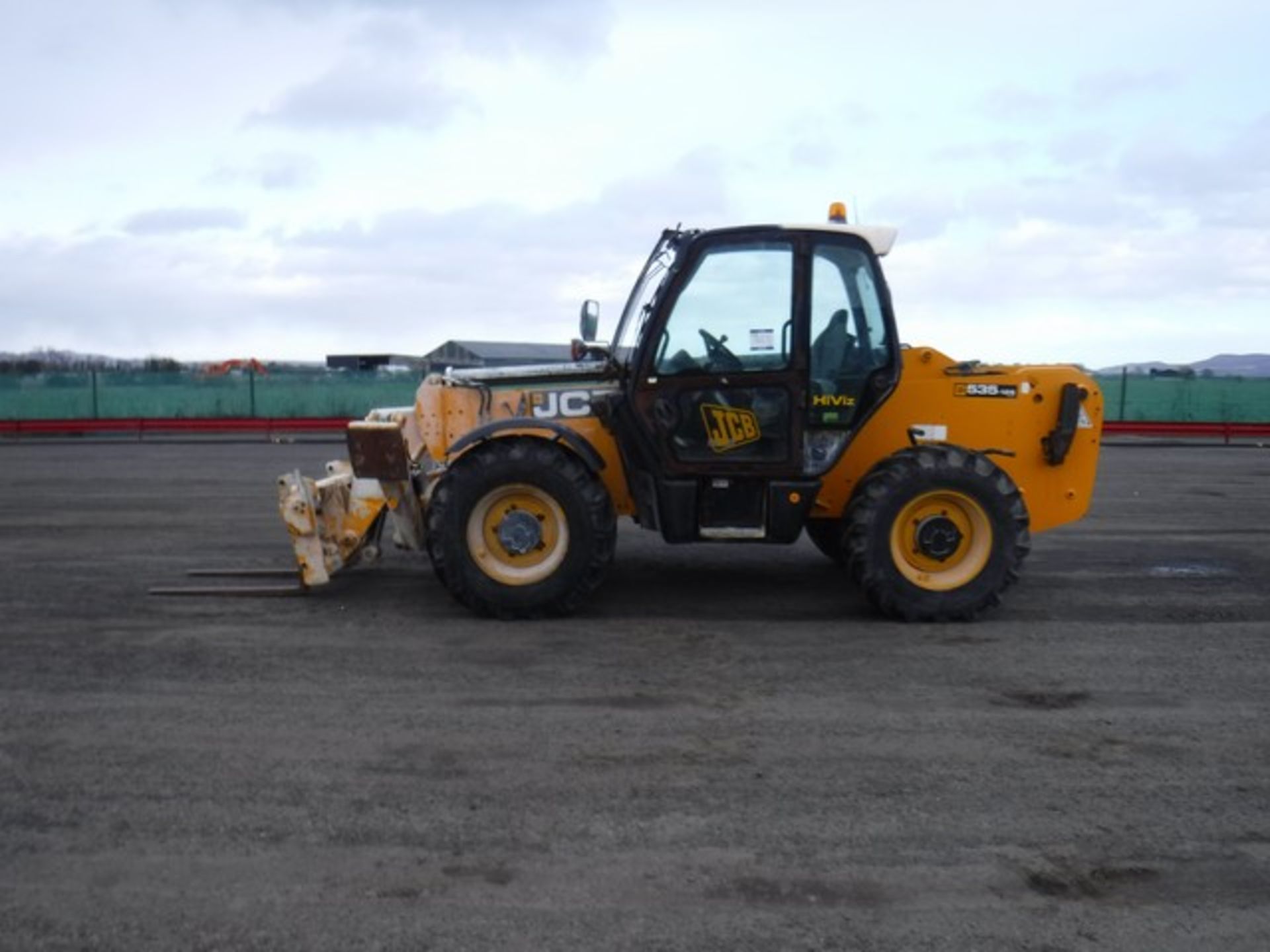 JCB 535-125 ***Manufactured 2010*** telehandler Reg no SF11 FCC. S/N 01522410. 1550hrs sho - Image 5 of 8