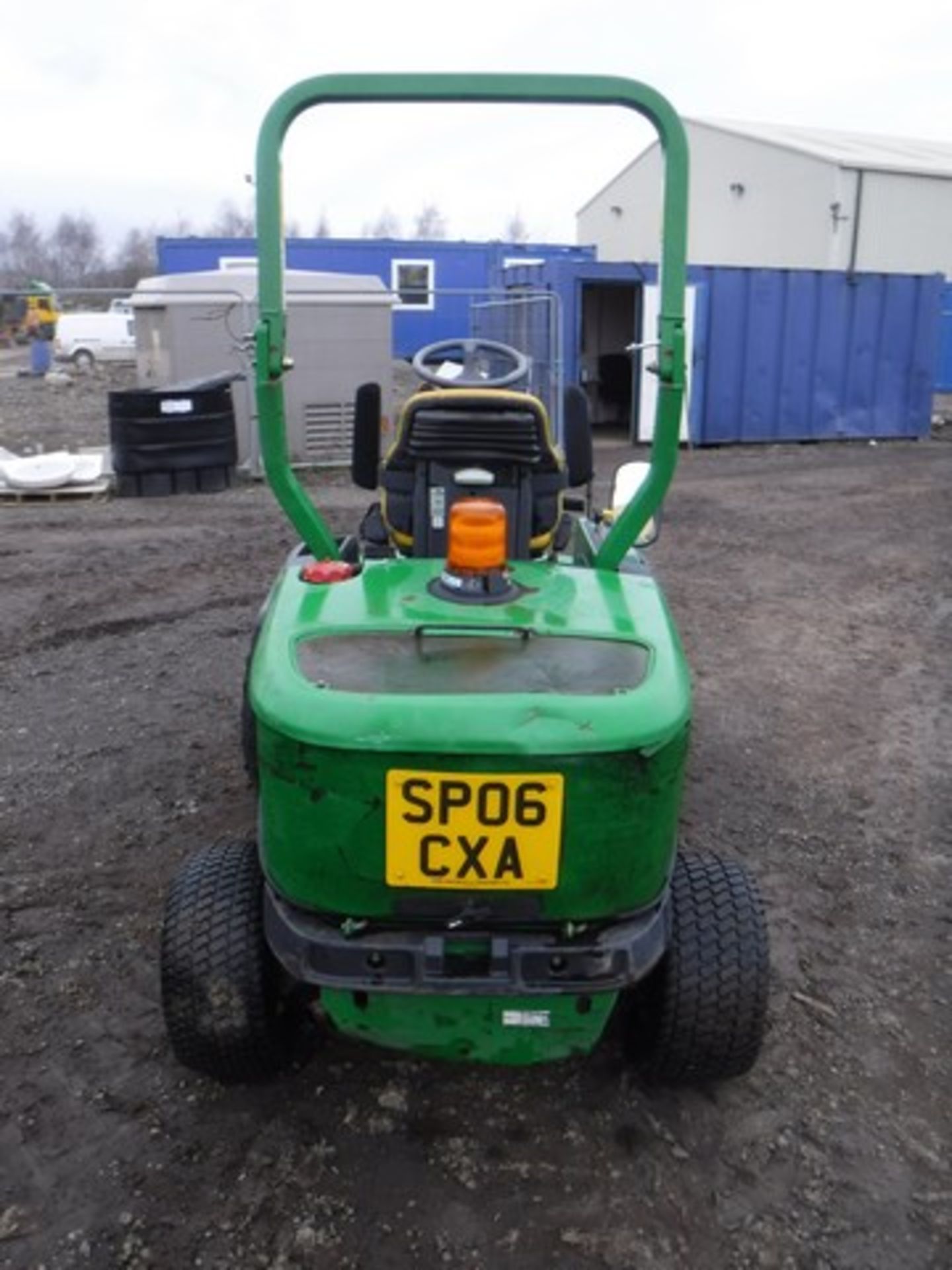 JOHN DEERE 1545 4wd mower. Reg No SPO6CXA. Hrs unknown. Documents in office. **NON-RUNNE - Image 4 of 7