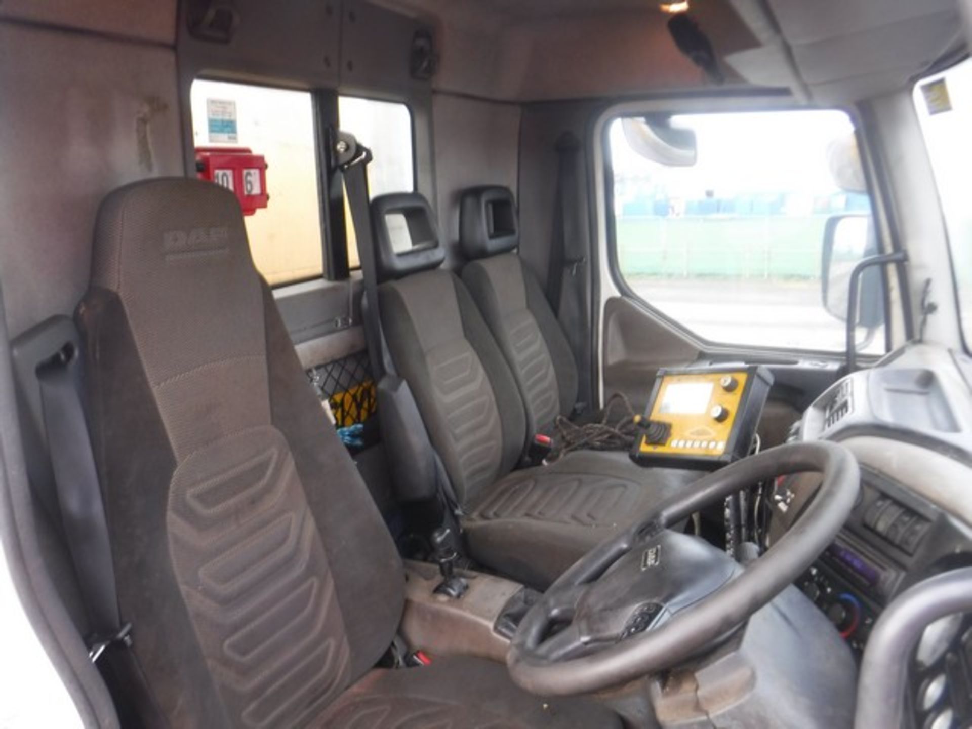 DAF TRUCKS LF - 6692cc - Bild 7 aus 8