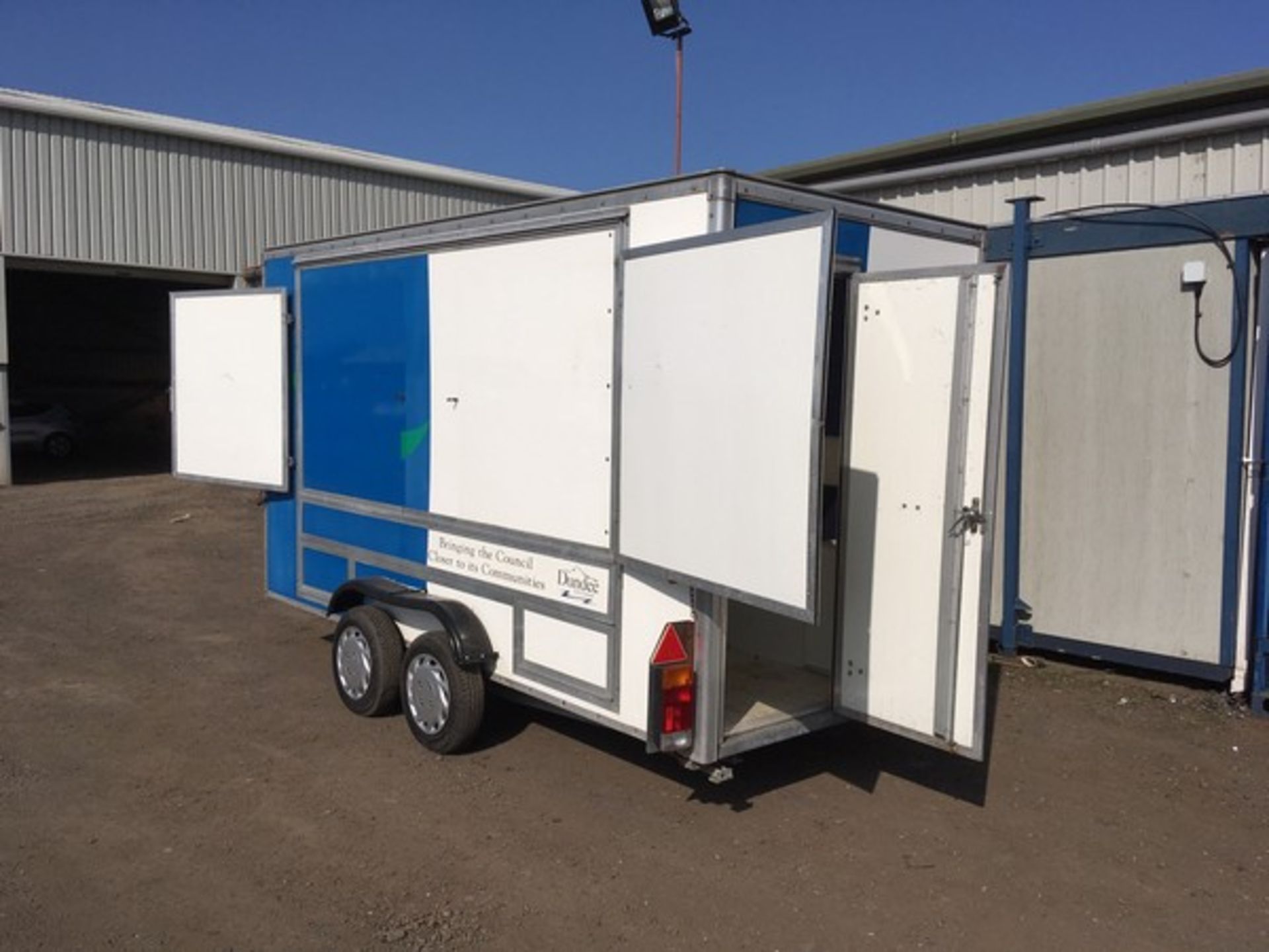 CONWAY ET exhibition trailer. Twin axle. S/N ZA13468 - Image 5 of 7