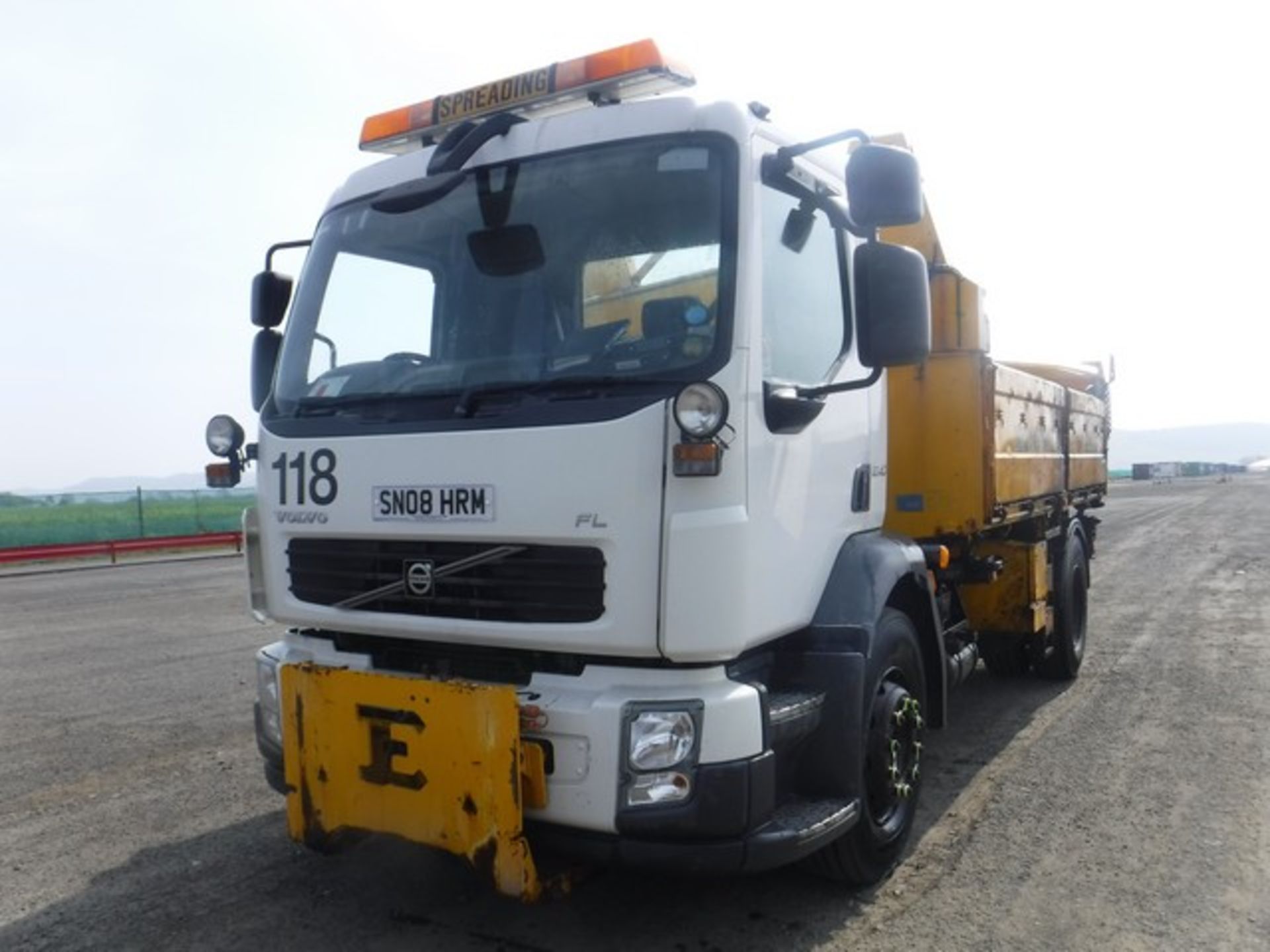 VOLVO FL - 7146cc - Image 2 of 8