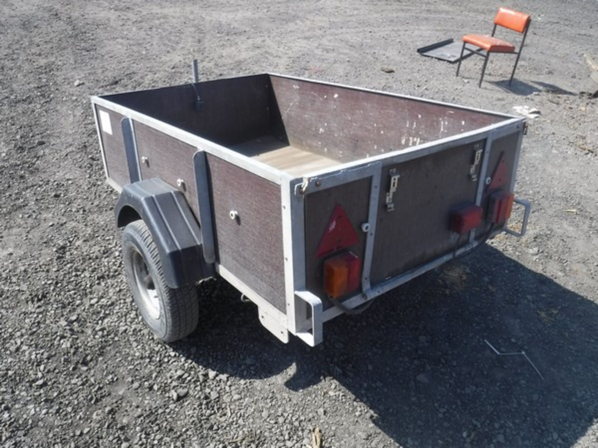 1998 BATESON 5&#39; x 4&#39; utility trailer S/N16878 - Bild 2 aus 3