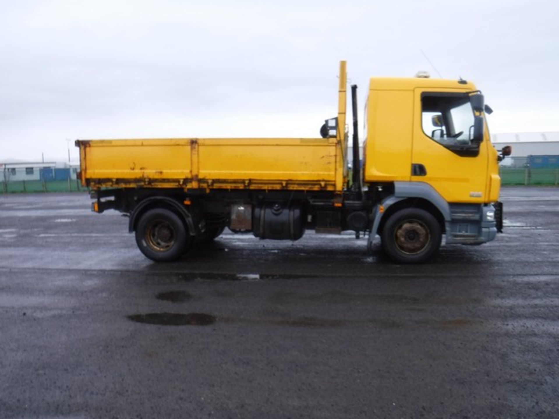 DAF TRUCKS LF - 6692cc - Image 3 of 9