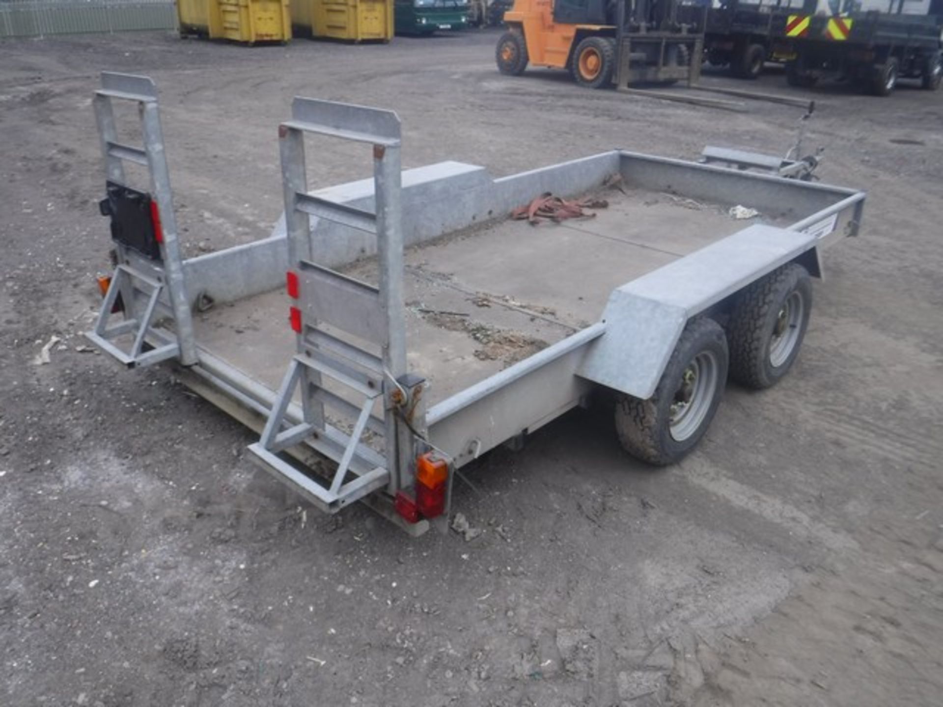 INDESPENSION 12&#39; X 6&#39; twin axle plant trailer c/w steel ramps. Asset No P830006. - Image 2 of 4