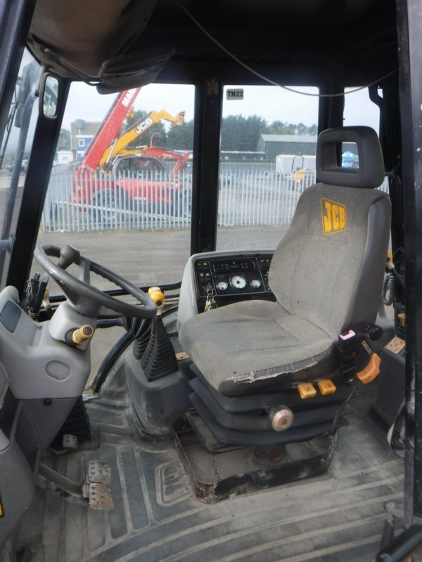 1999 JCB 3CX 4 in 1, forks c/w ditching bucket. No keys. - Bild 7 aus 10