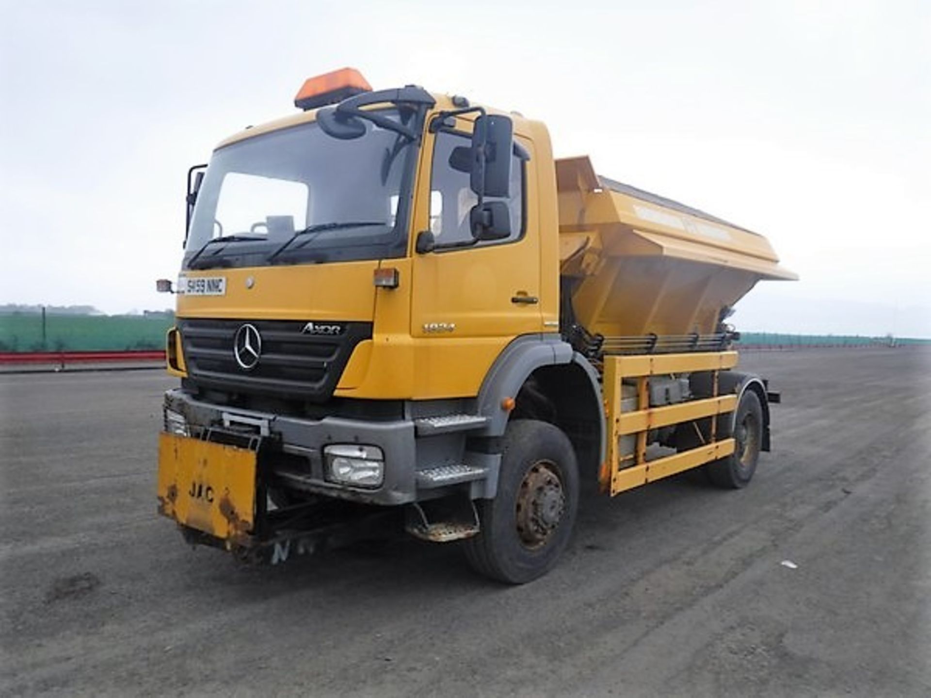 MERCEDES 1824 AK ATEGO - 6370cc