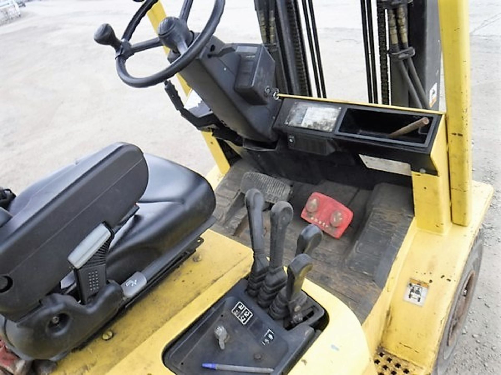 HYSTER H2.50 XM forklift. 5532hrs (not verified) - Image 5 of 7
