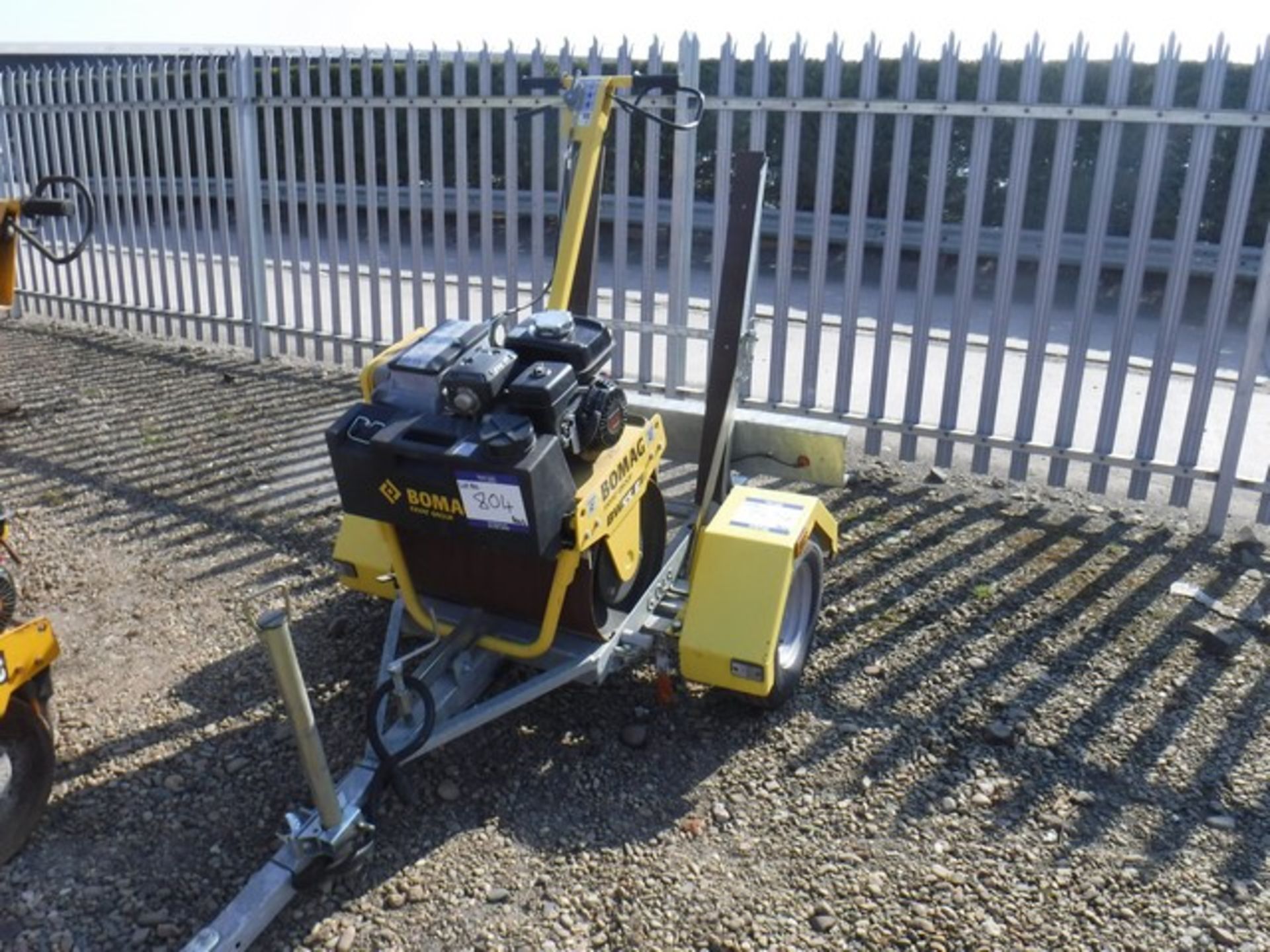 2018 BOMAG BW55E pedestrian roller c/w trailer. SN101620031265