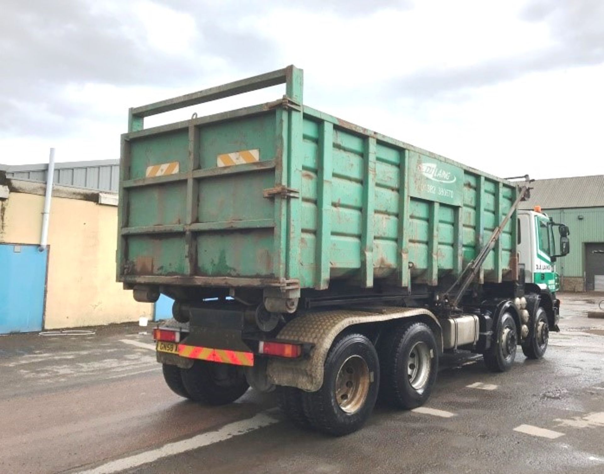 IVECO TRAKKER - 12882cc - Image 4 of 4