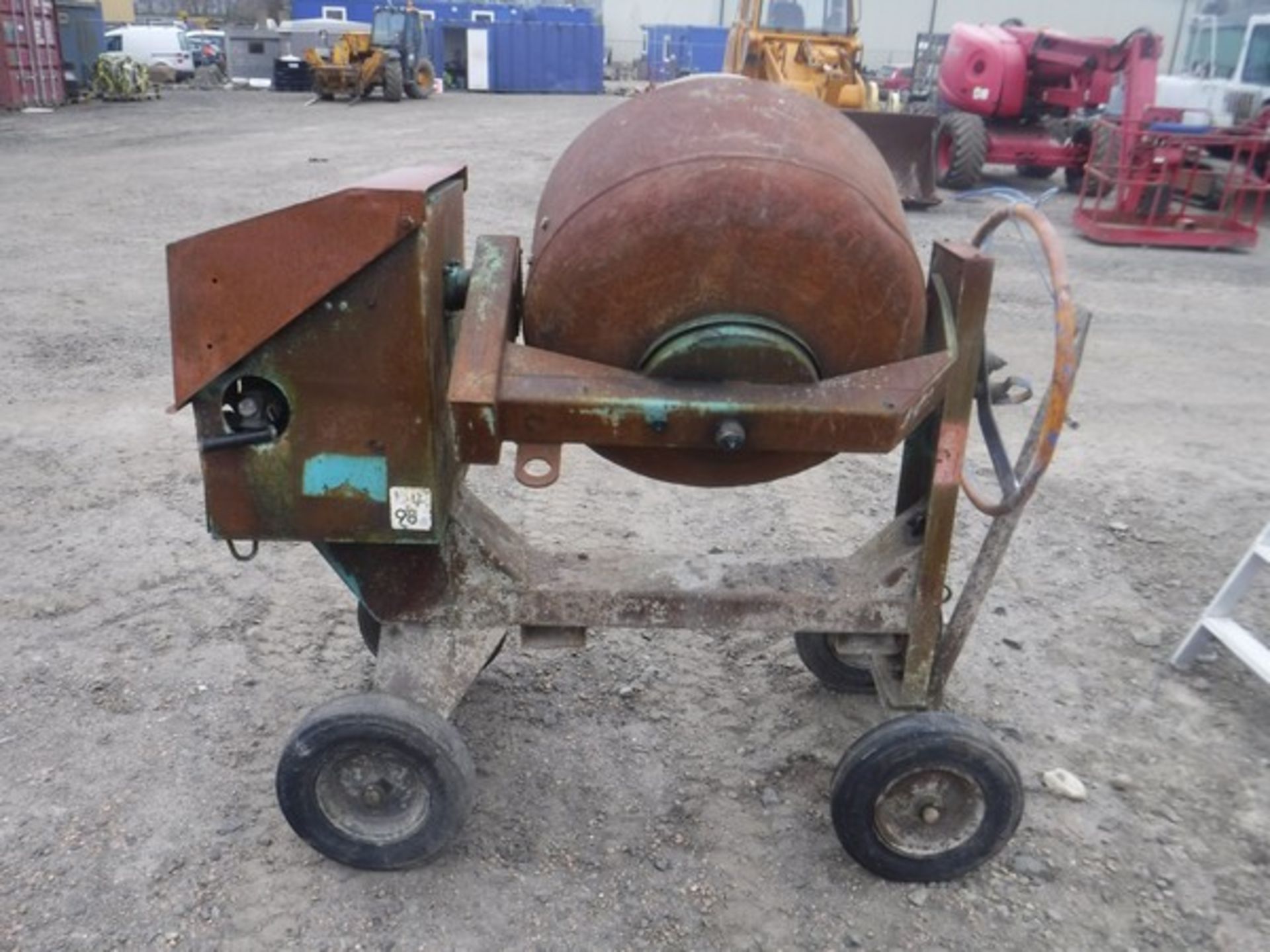 BARROW diesel cement mixer c/w handle - Image 2 of 3