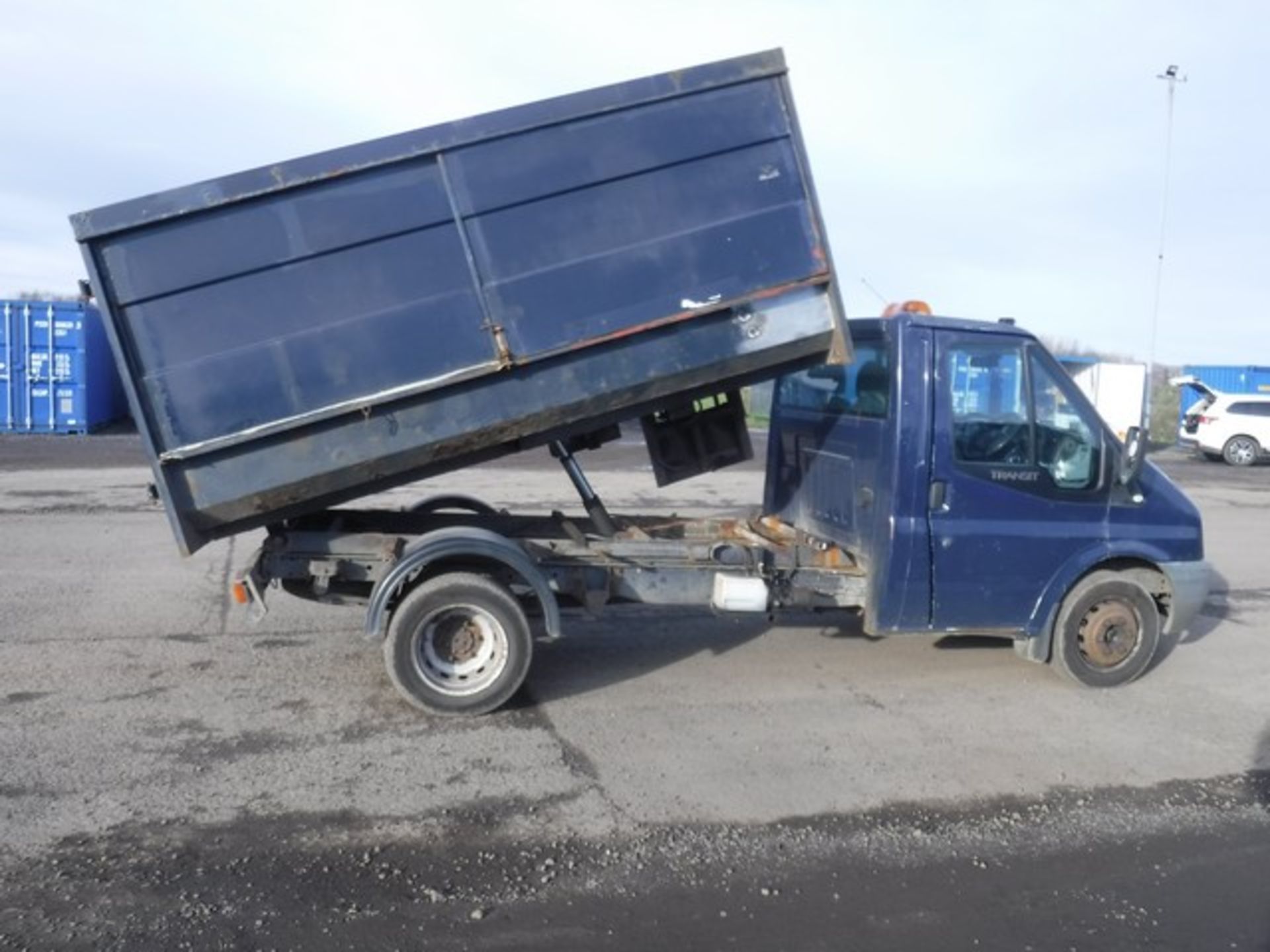 FORD TRANSIT 100 T350M RWD - 2402cc - Image 7 of 10