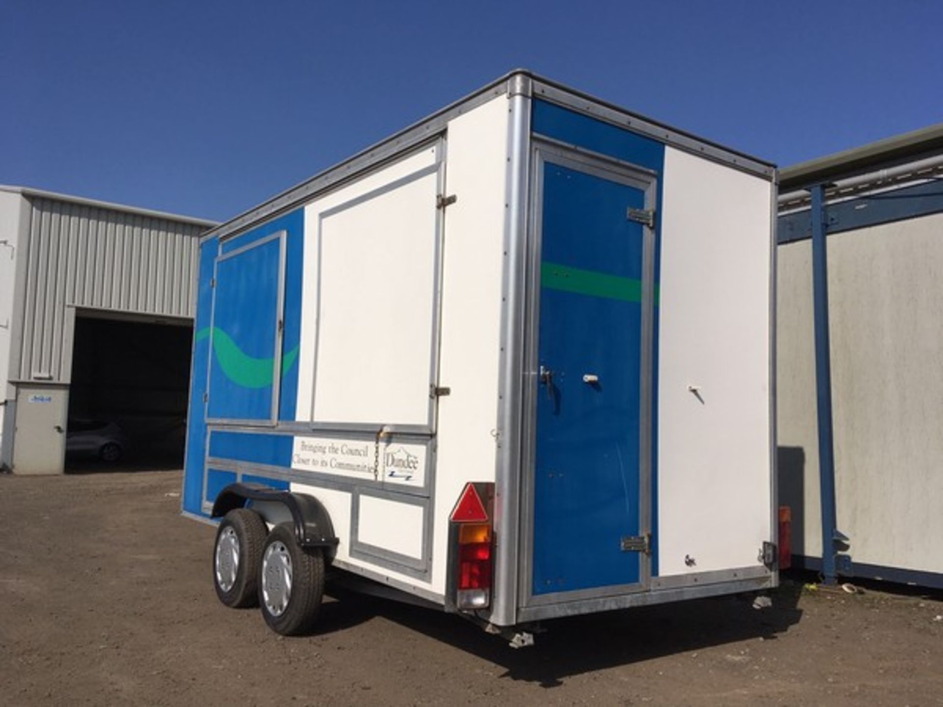 CONWAY ET exhibition trailer. Twin axle. S/N ZA13468 - Image 4 of 7