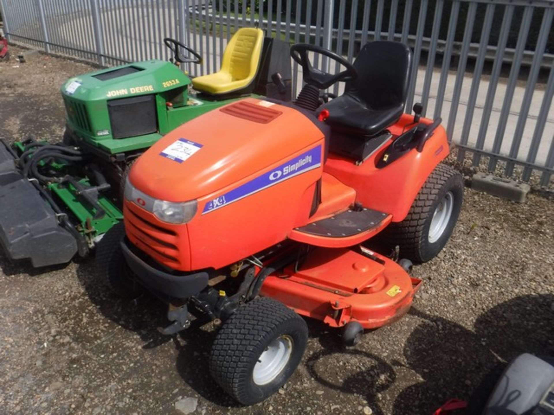 Simplicity diesel lawn tractor 27hp 54&quot; deck.