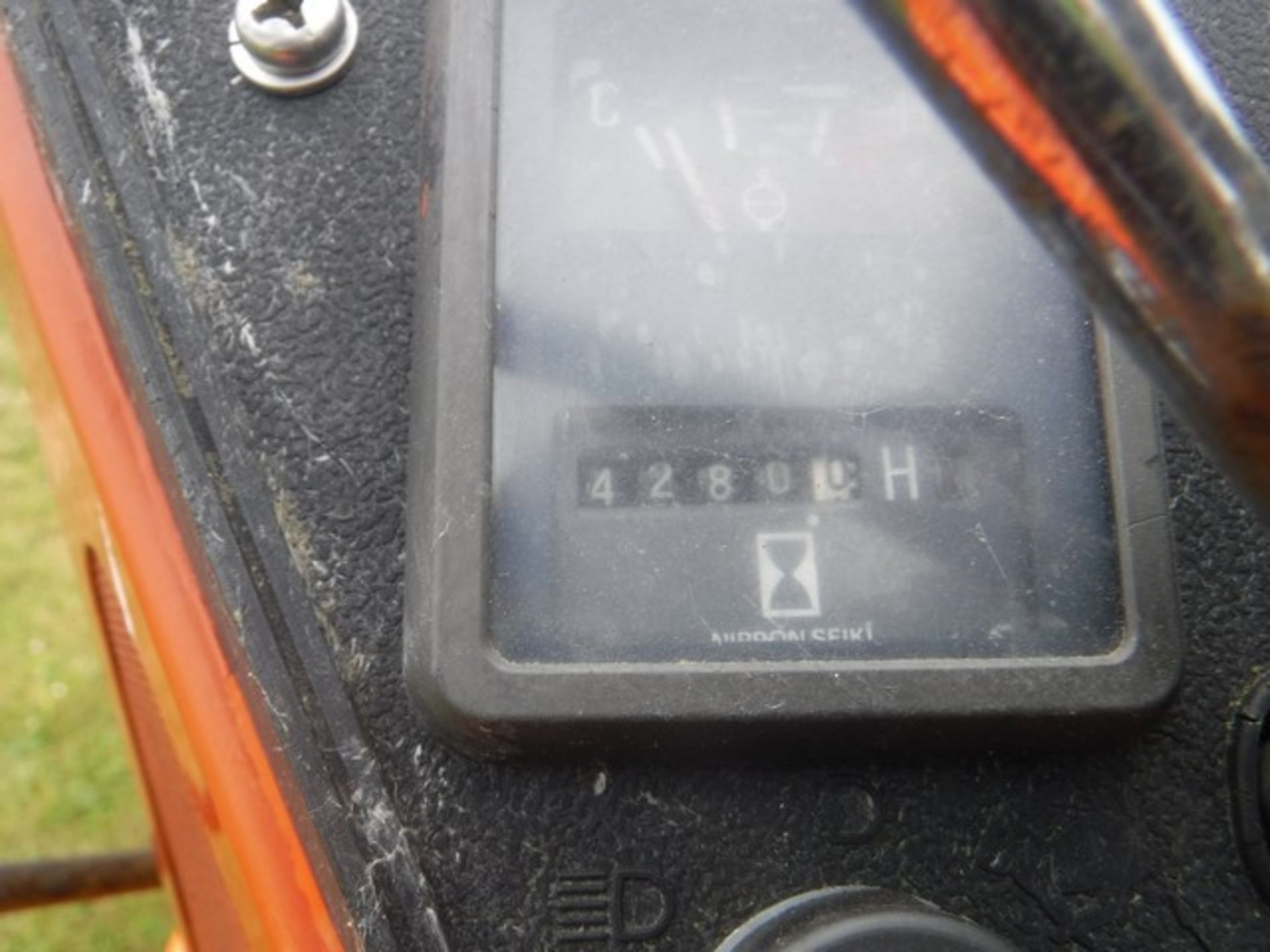 KUBOTA 14hp tractor, 4280hrs (not verified)