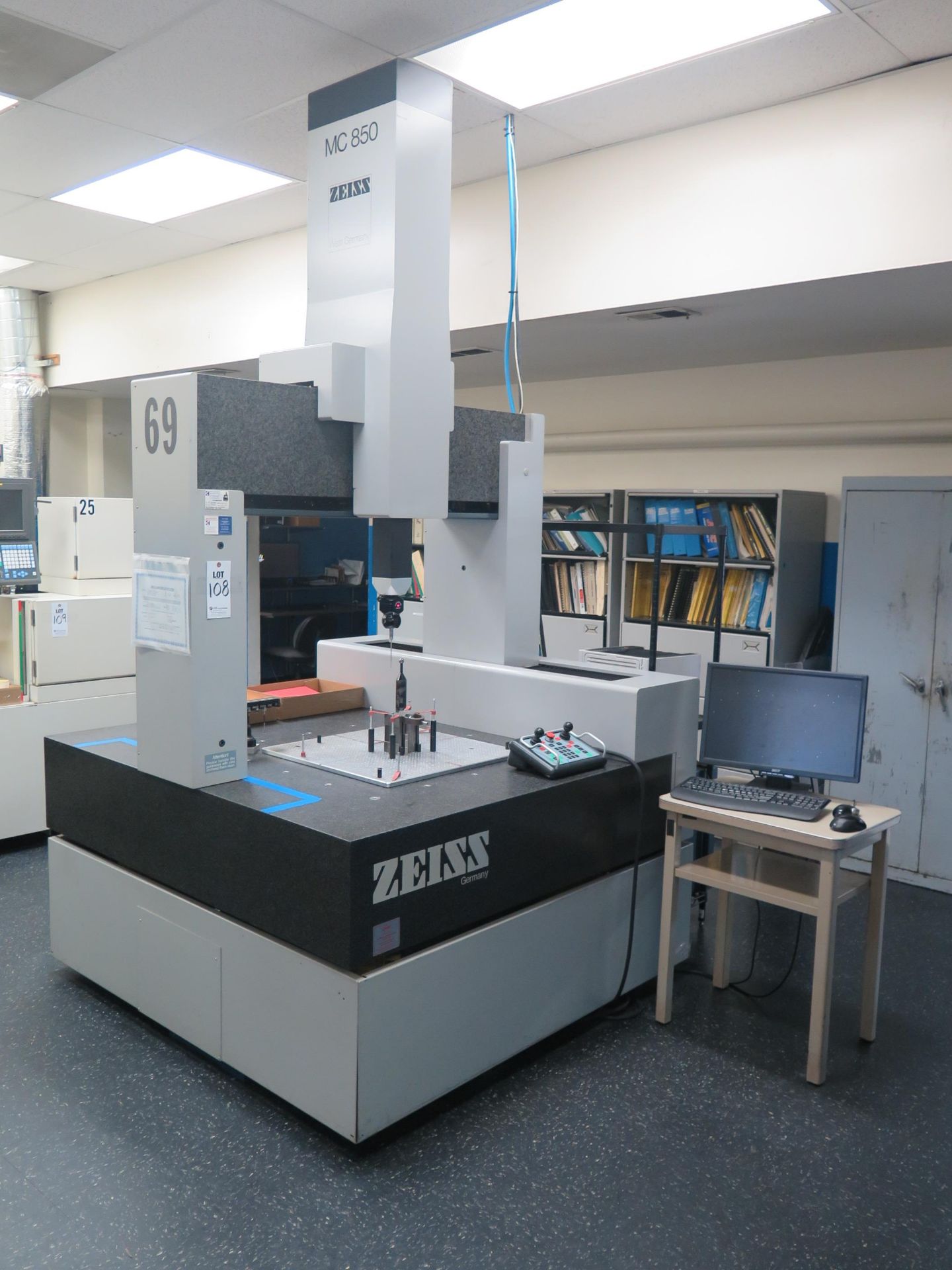 ZEISS WMM850 CMM MACHINE S/N 71756 W/ RENISHAW PH10T MOTORIZED PROBE HEAD, RENISHAW MCR20 6-