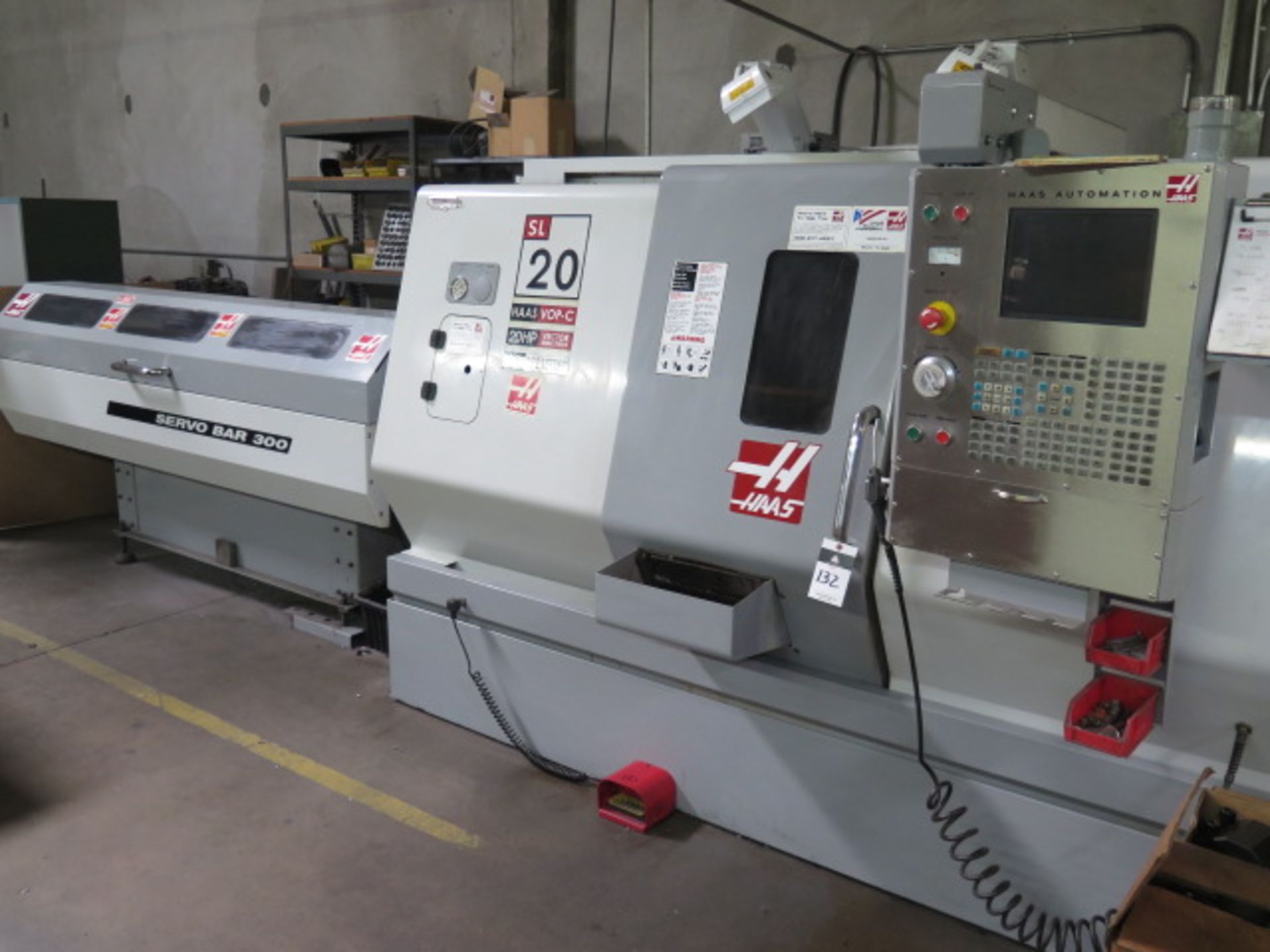 2006 Haas SL-20 CNC Turning Center s/n 73236 w/ Haas Controls, Tool Presetter, 10-Station Turret,