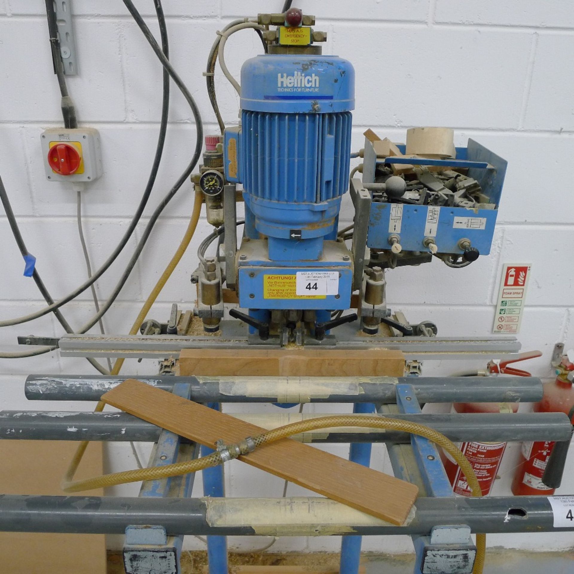 1 pneumatic drilling / boring machine by Heltich with 7 vertical spindles and 1 horizontal - Image 2 of 2