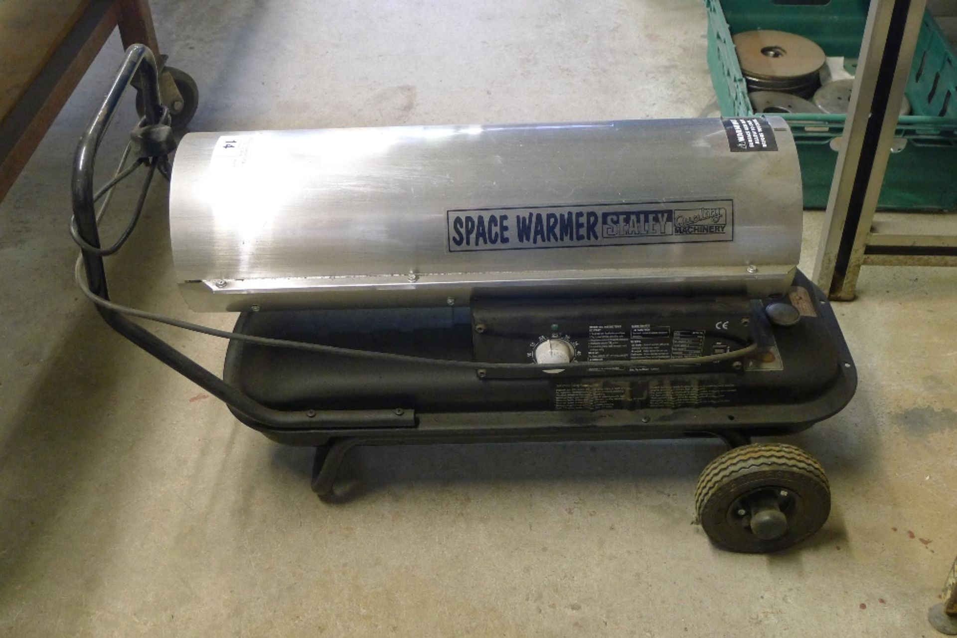 1 space heater by Sealey type AB7081SS, 240v, paraffin / kerosene / diesel