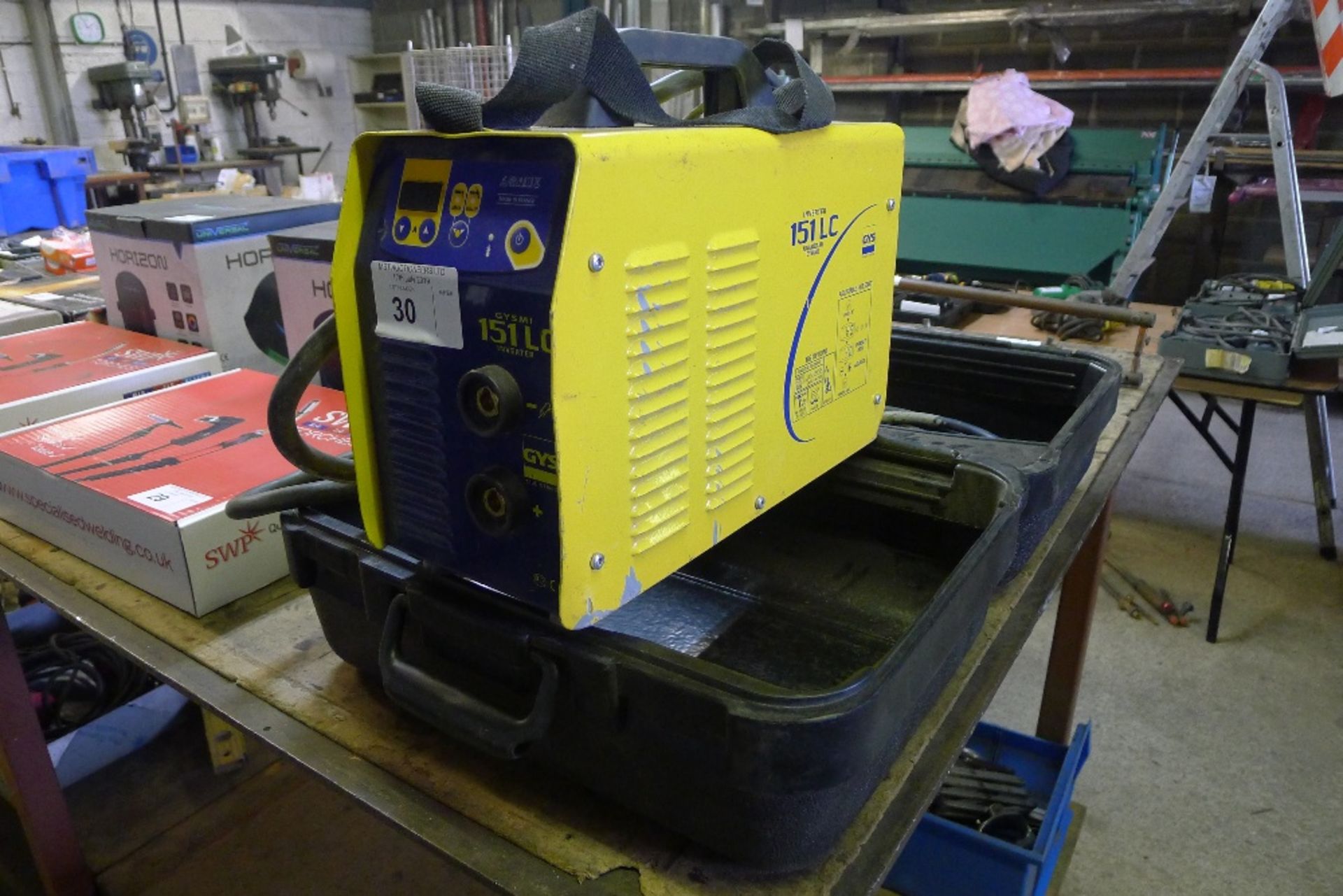 1 inverter welder by Gysmi type 151 LC, 110v with plastic carry case – leads are included and are