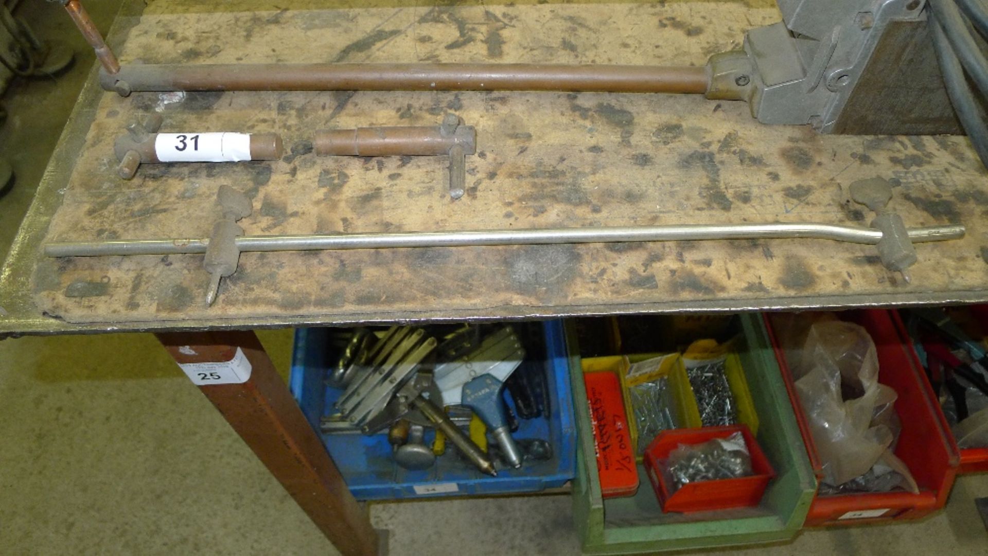 1 Cebora spot welder type Tecna T31, 240v and 1 marking tool - Image 3 of 3