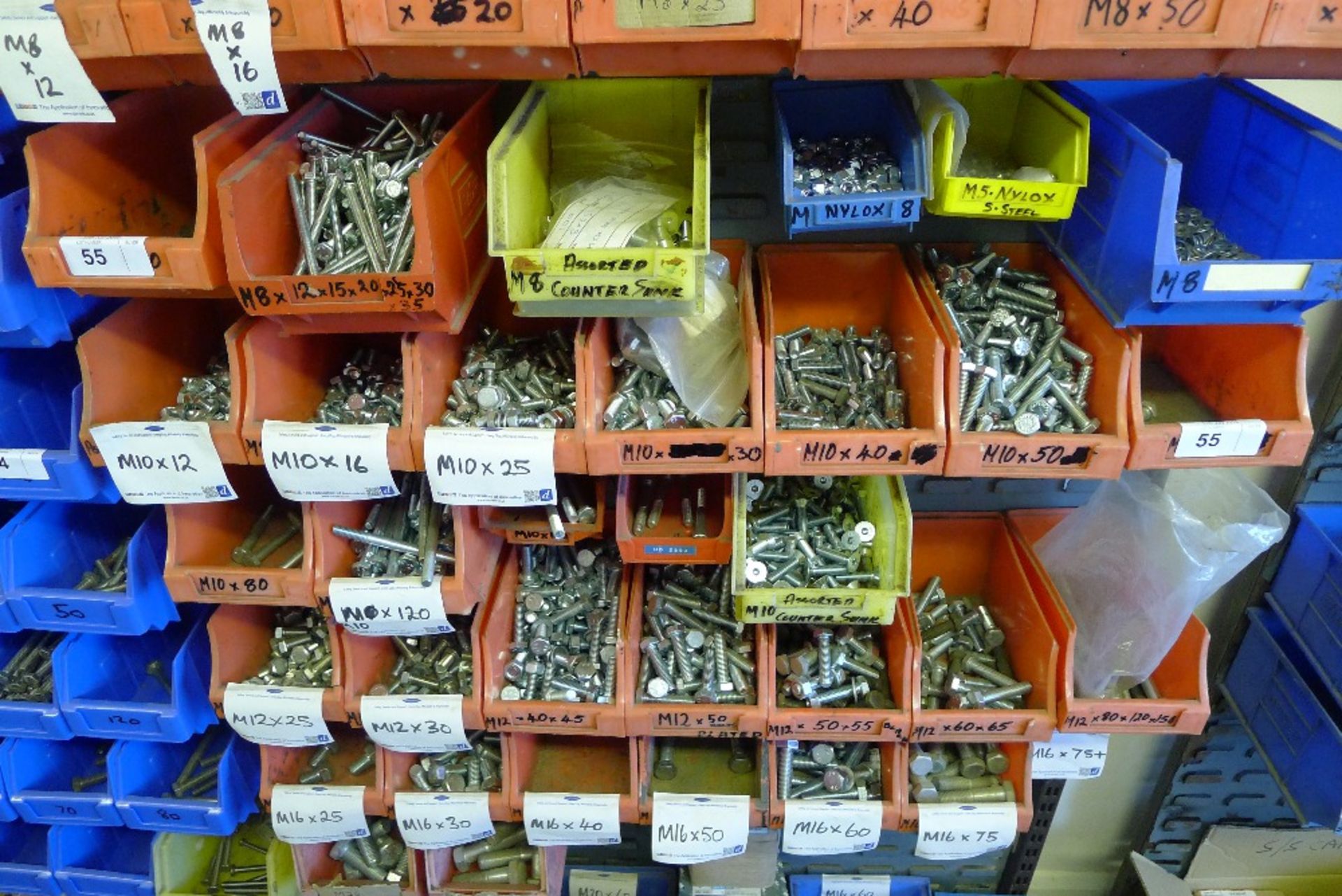 A quantity of plastic Lin type bins hanging on a free standing rack containing a large quantity of - Image 3 of 5