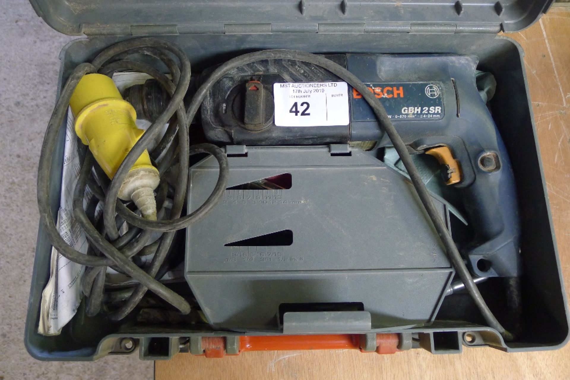 1 Bosch SDS hammer drill type GBH 2SR, 110v - Image 2 of 2